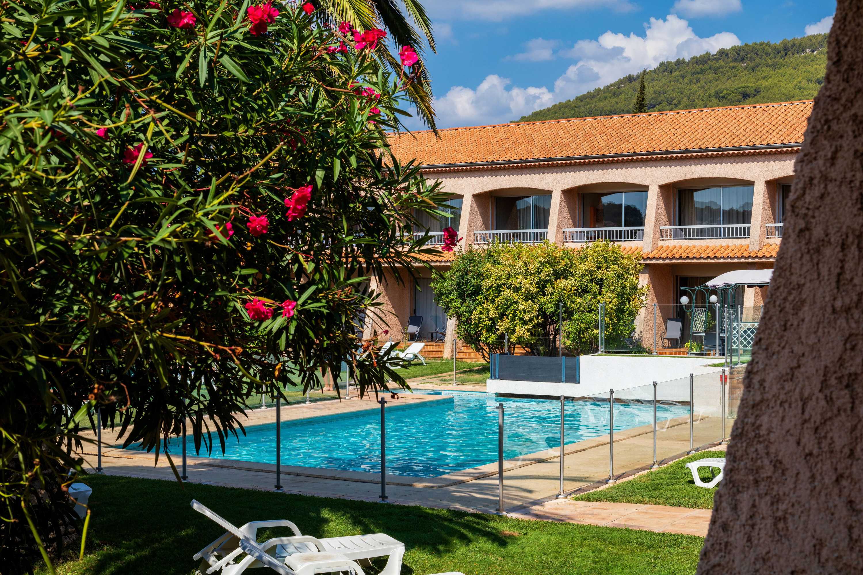 Gift card for Noemys Toulon La Valette - Hotel Restaurant Avec Piscine Gift card for Noemys Toulon La Valette - Hotel Restaurant Avec Piscine