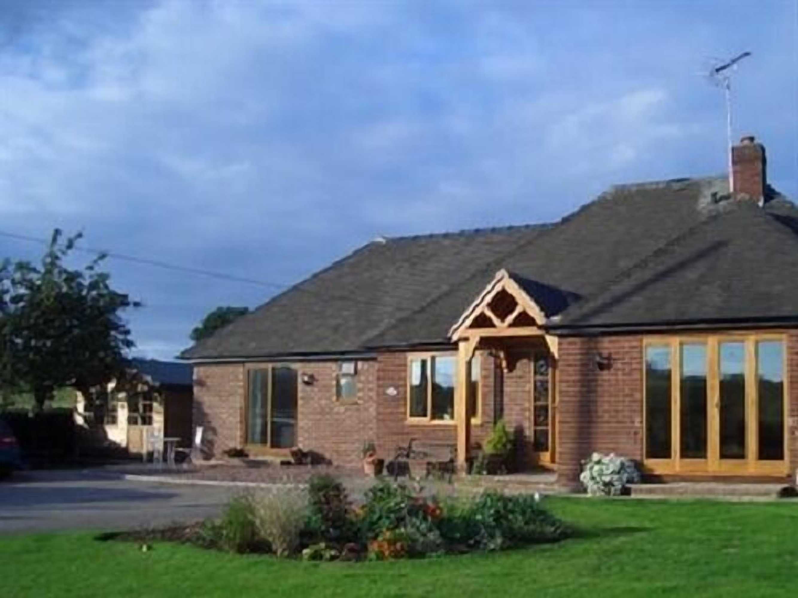 Gift card for Quixhill - Denstone - Dove Meadow B & B Gift card for Quixhill - Denstone - Dove Meadow B & B