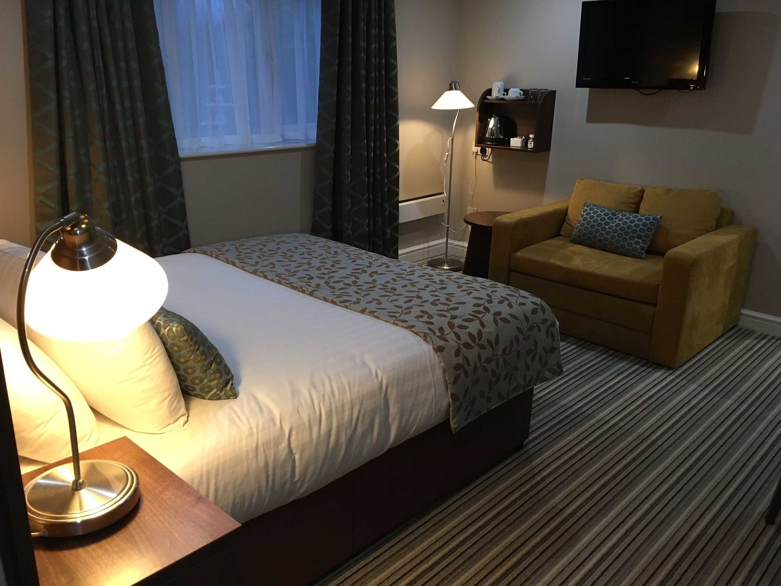 Gift card for Twin Oaks Hotel