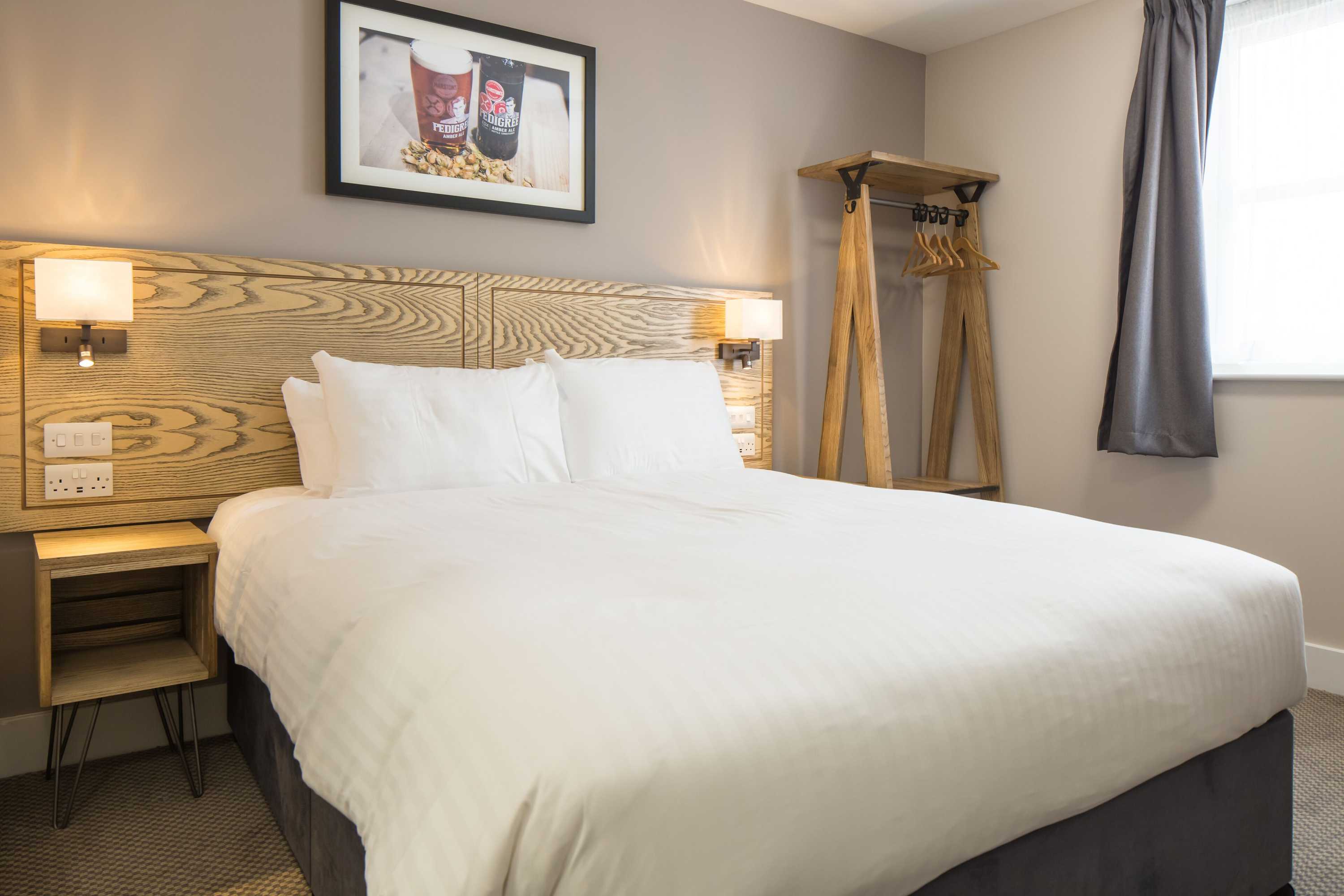 Gift card for Raven’s Cliff, Motherwell by Marston's Inns Gift card for Raven’s Cliff, Motherwell by Marston's Inns