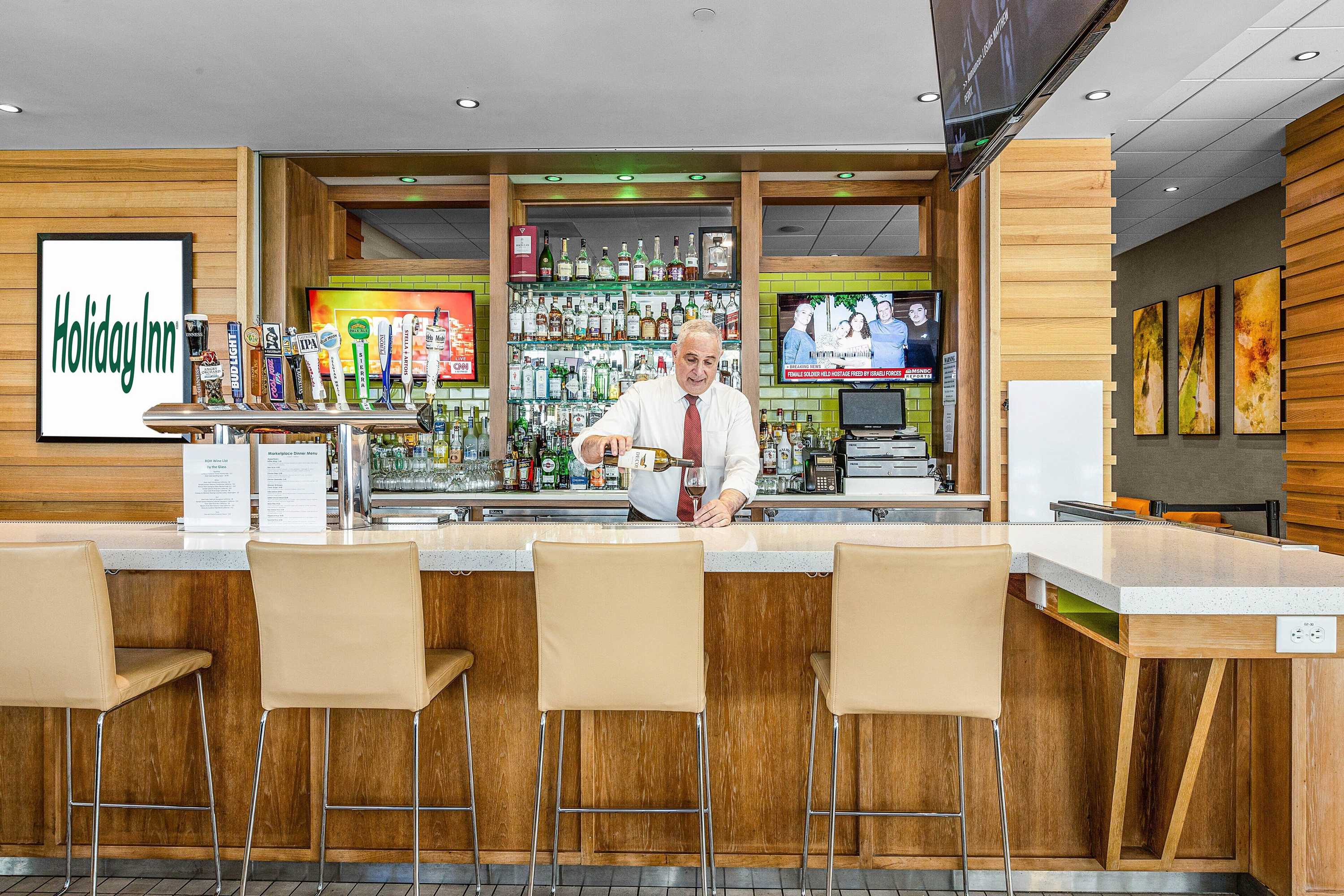 Gift card for Holiday Inn Golden Gateway by Ihg Gift card for Holiday Inn Golden Gateway by Ihg