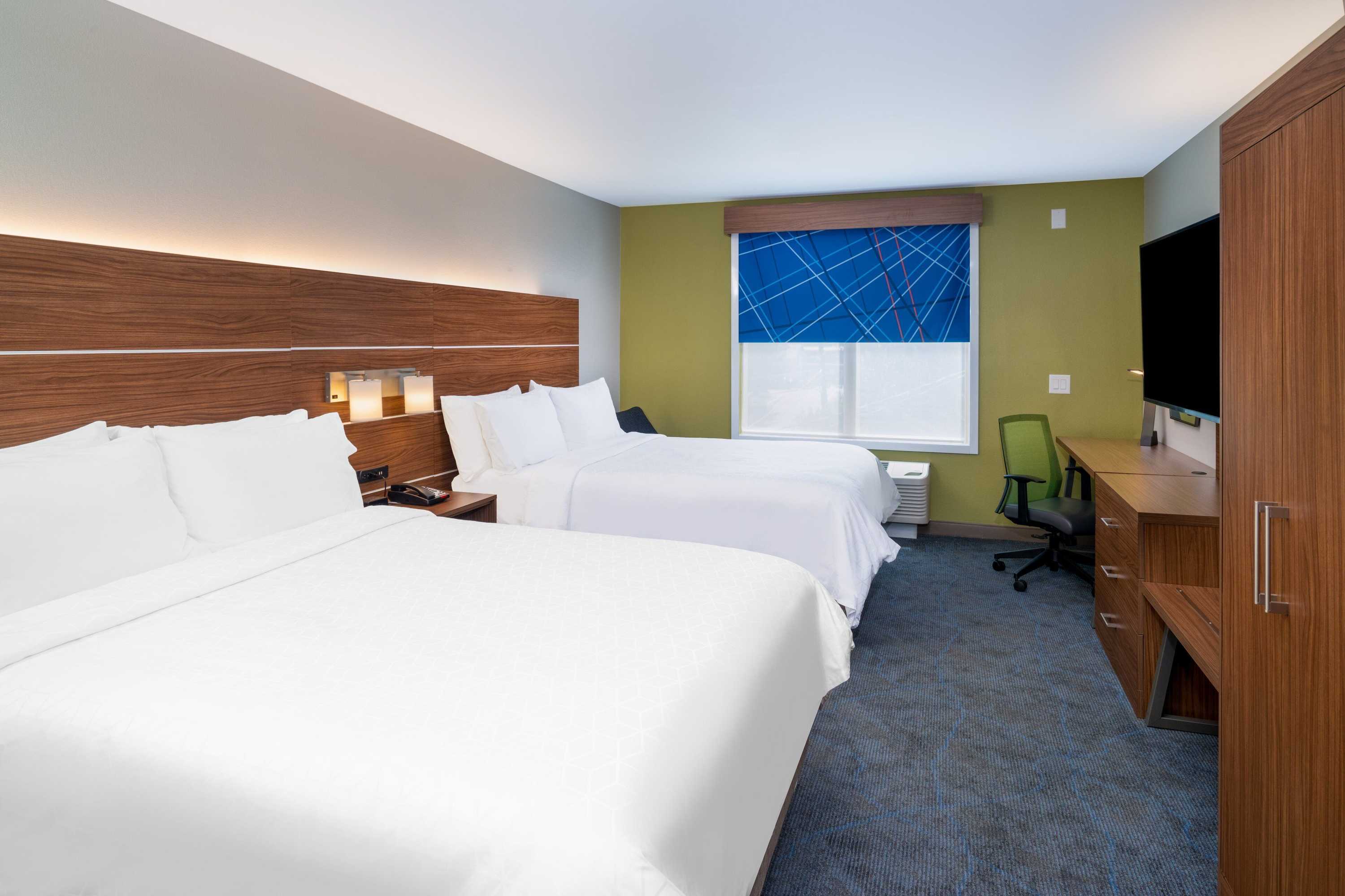 Gift card for Holiday Inn Express & Suites Dahlonega by Ihg Gift card for Holiday Inn Express & Suites Dahlonega by Ihg