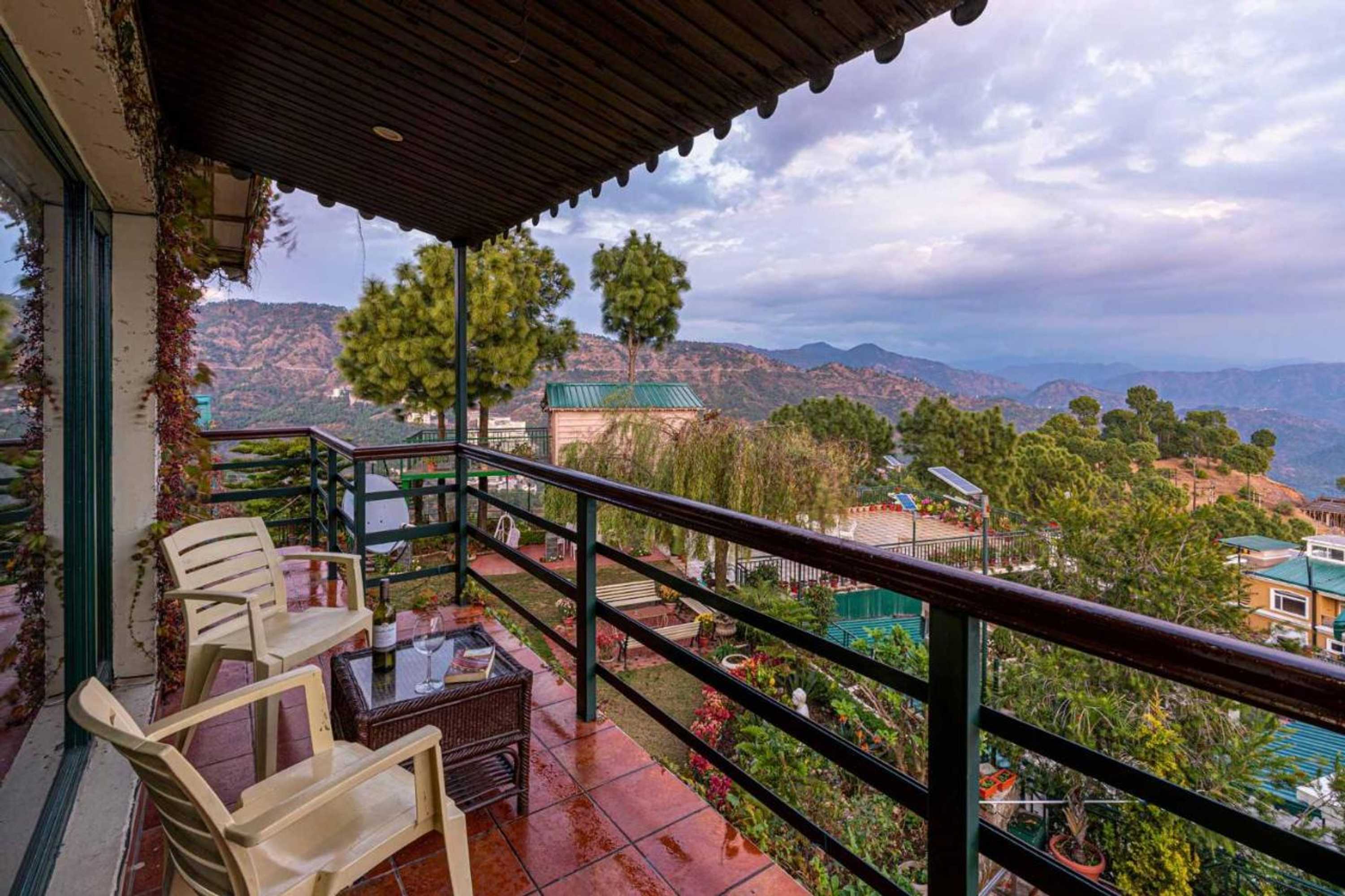 Gift card for Villa Mountain Crest Kasauli With Treehouse , Sundeck & Breakfast Gift card for Villa Mountain Crest Kasauli With Treehouse , Sundeck & Breakfast