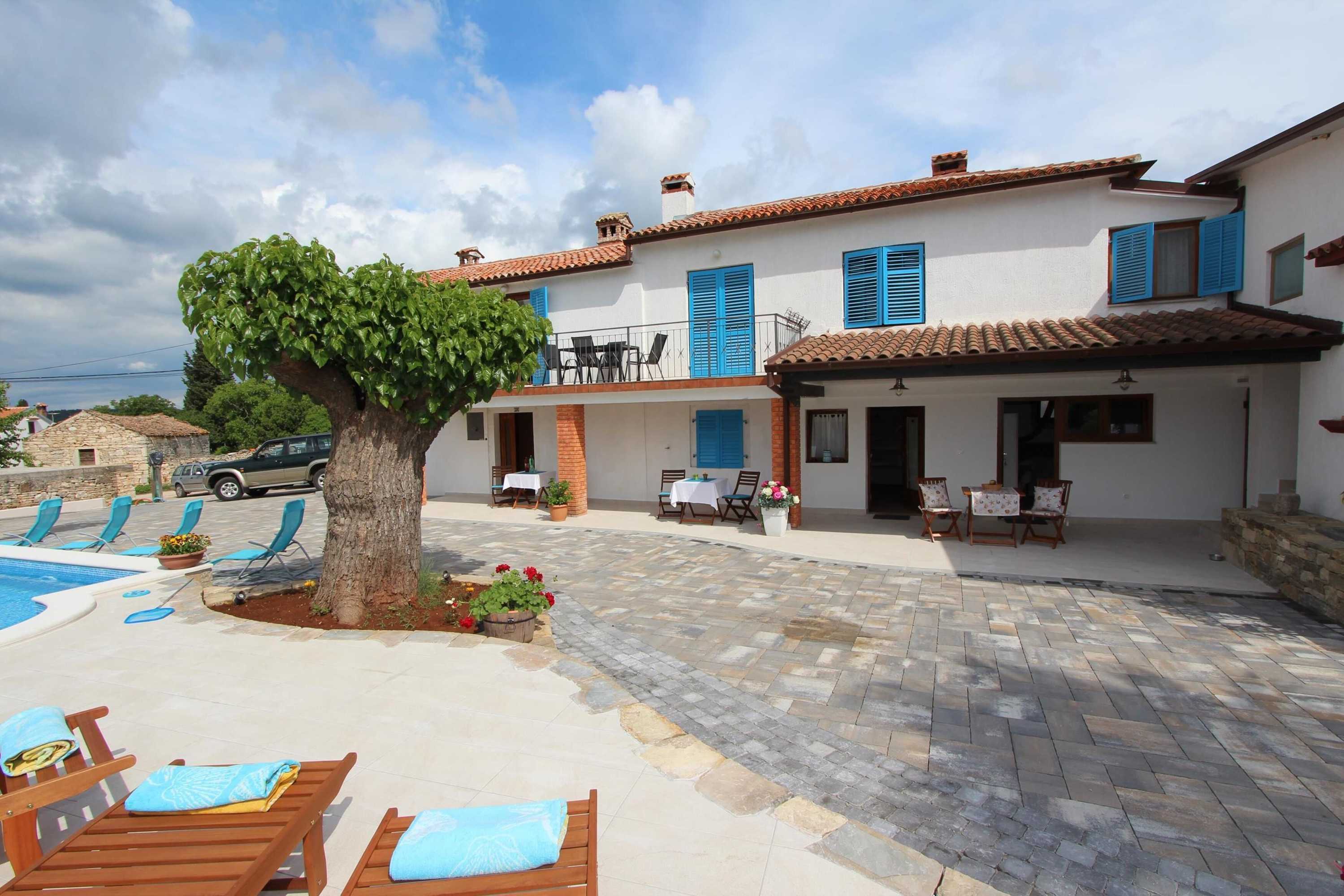 Gift card for Apartments Midea 2