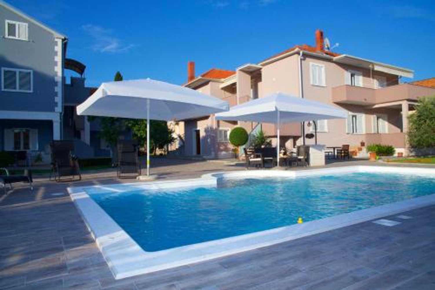 Gift card for Antonija Apartments With Pool