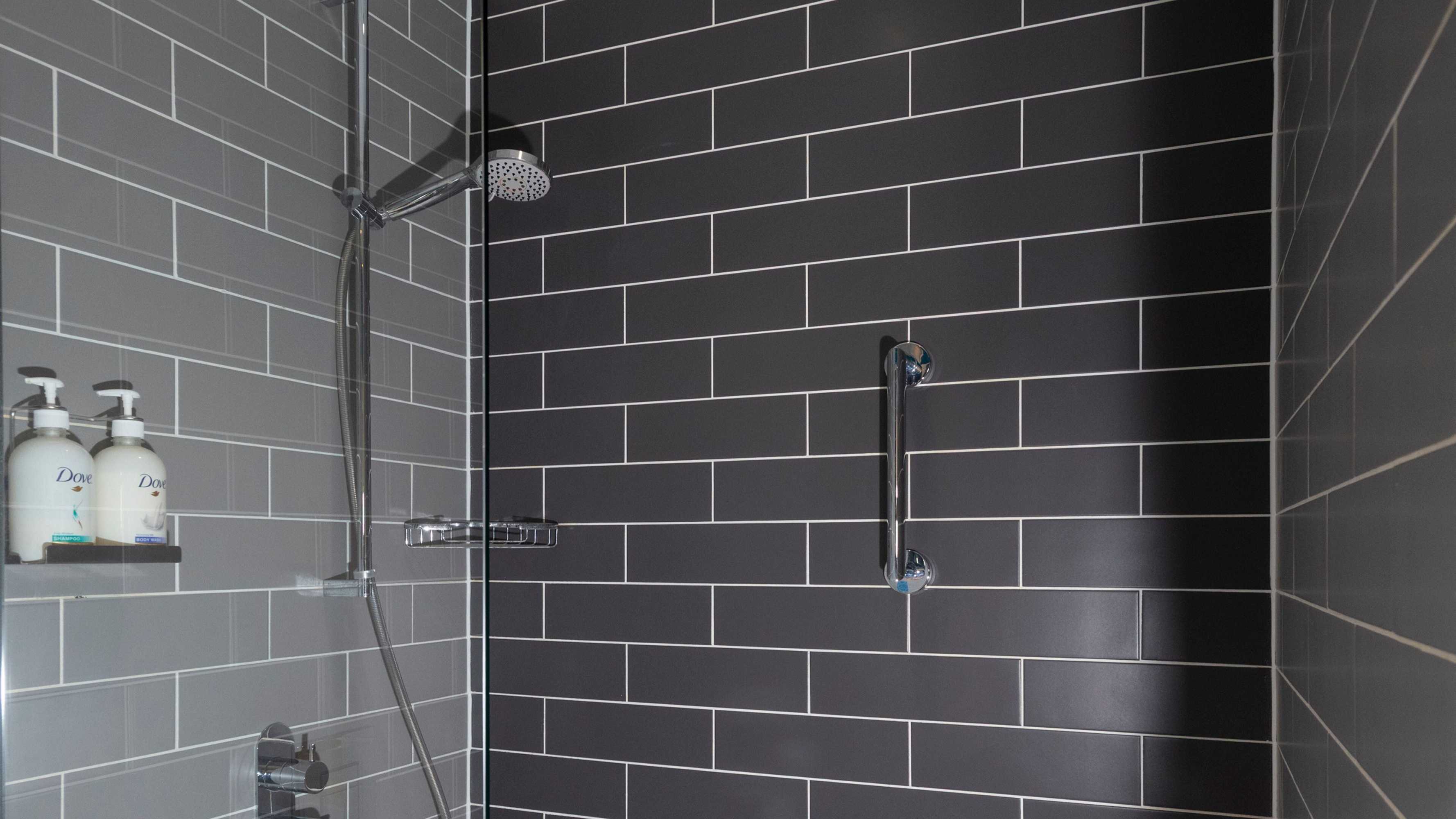 Gift card for Holiday Inn Express Swindon City Centre by Ihg Gift card for Holiday Inn Express Swindon City Centre by Ihg