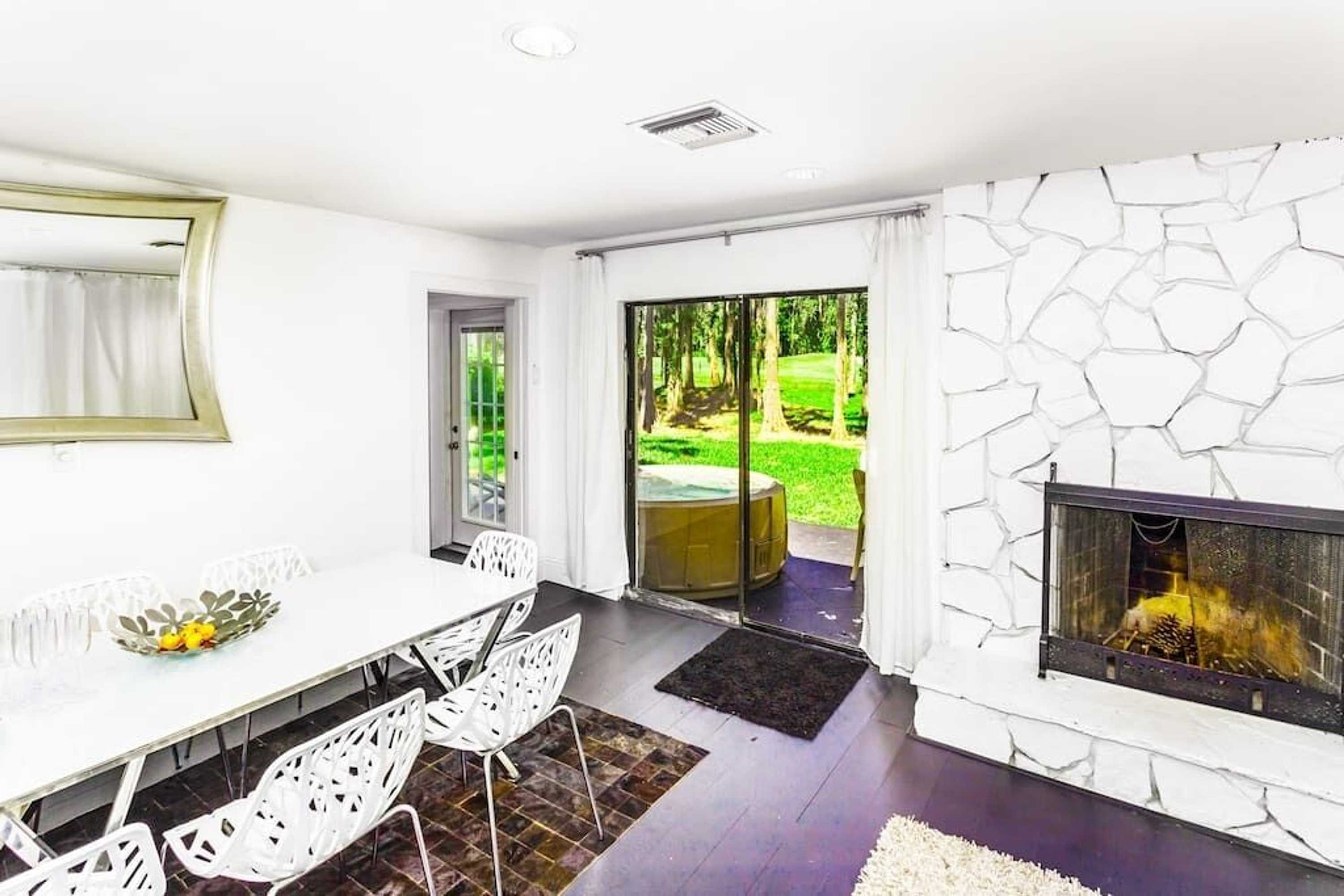 Gift card for 5 Room Saddlebrook Golfview Villa 2br 2ba Gift card for 5 Room Saddlebrook Golfview Villa 2br 2ba