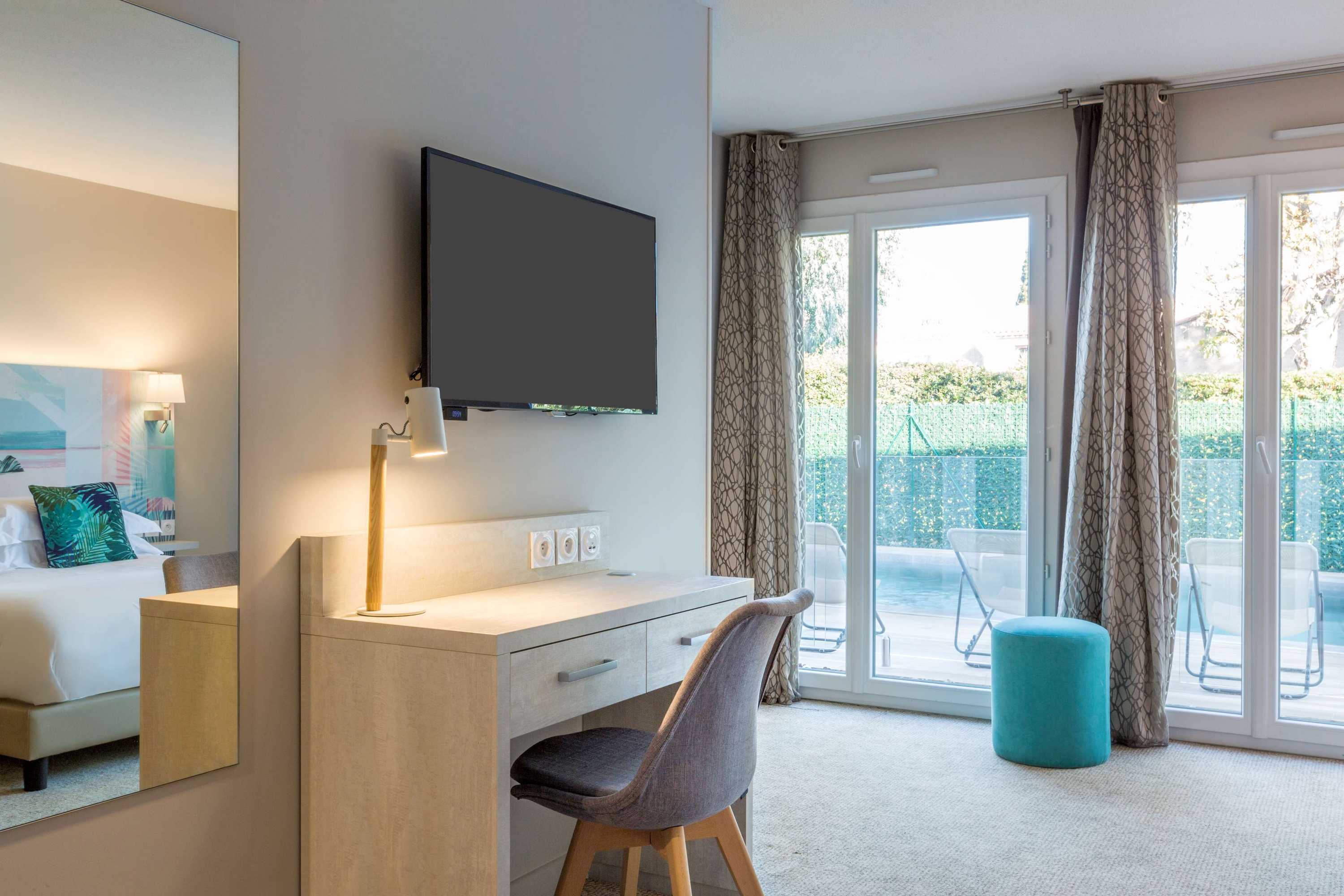 Gift card for Best Western Plus Hotel Hyeres Cote D'azur, Hyeres Gift card for Best Western Plus Hotel Hyeres Cote D'azur, Hyeres