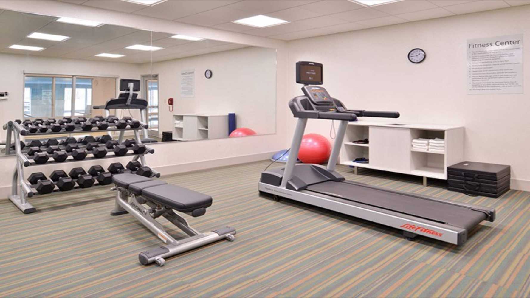 Gift card for Holiday Inn Express & Suites Parkersburg East by Ihg Gift card for Holiday Inn Express & Suites Parkersburg East by Ihg