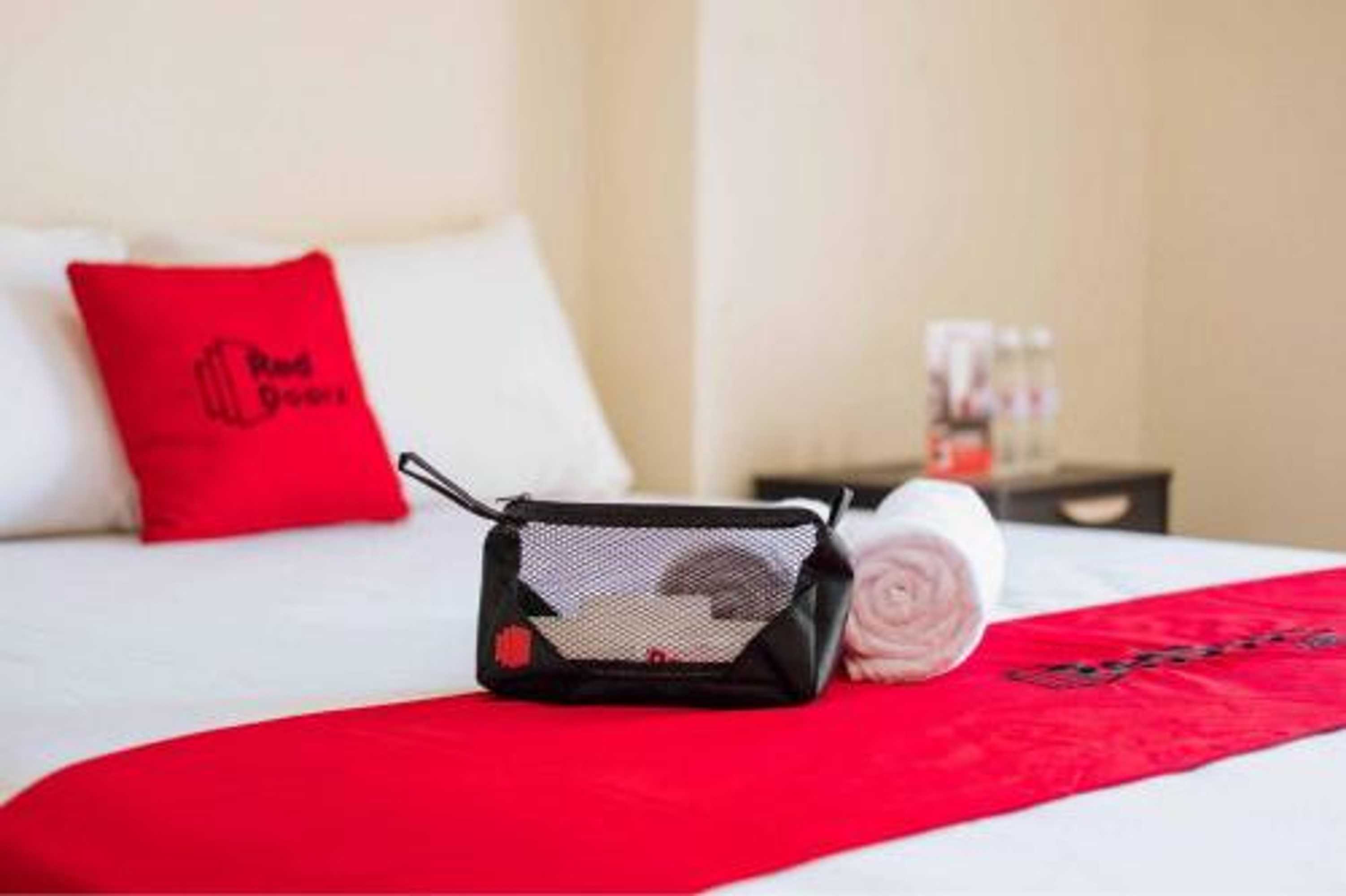 Gift card for Reddoorz Near Politeknik Negeri Lampung Gift card for Reddoorz Near Politeknik Negeri Lampung