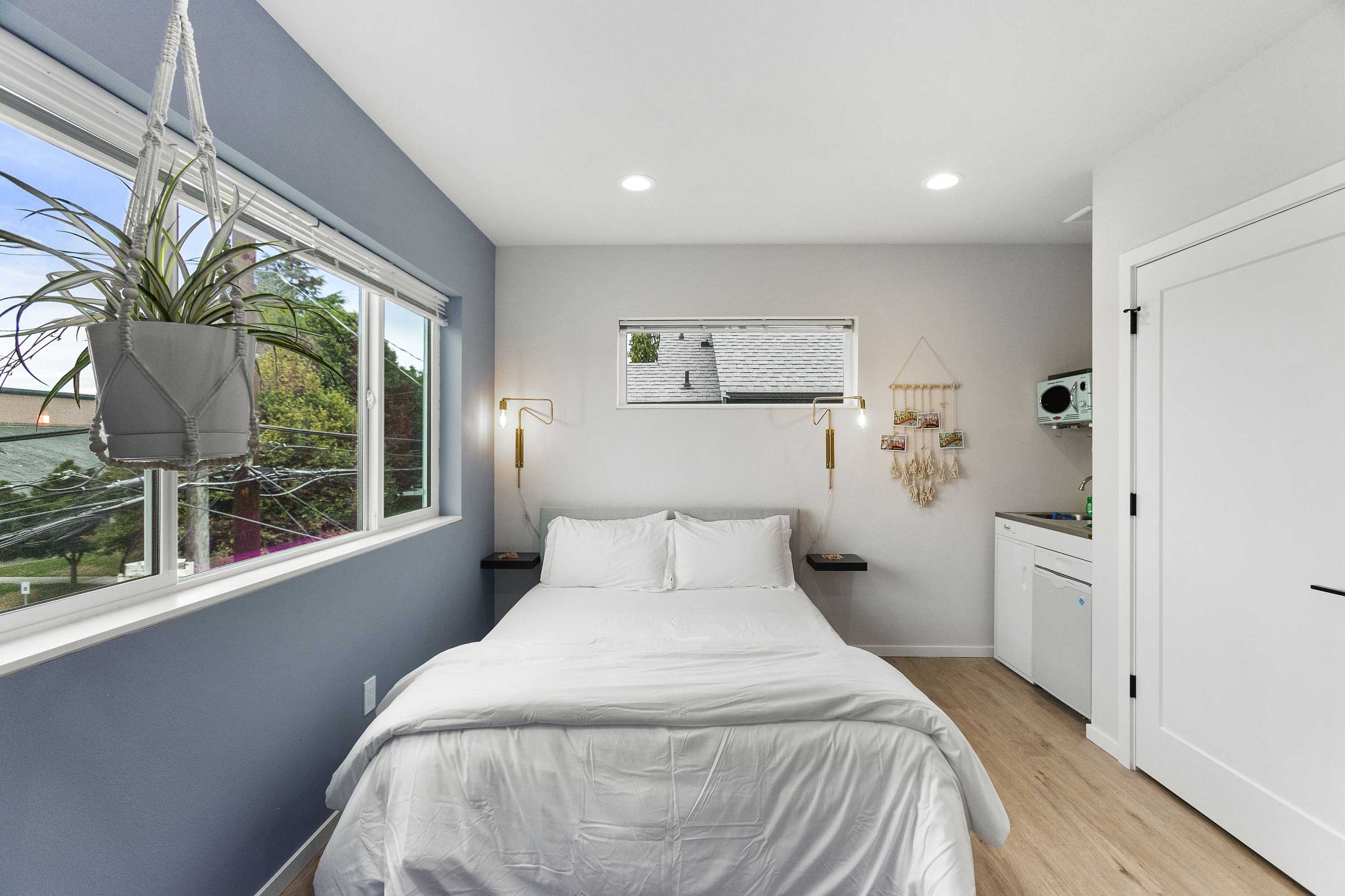 Gift card for Ballard's Sweet Suites (71467603) Gift card for Ballard's Sweet Suites (71467603)