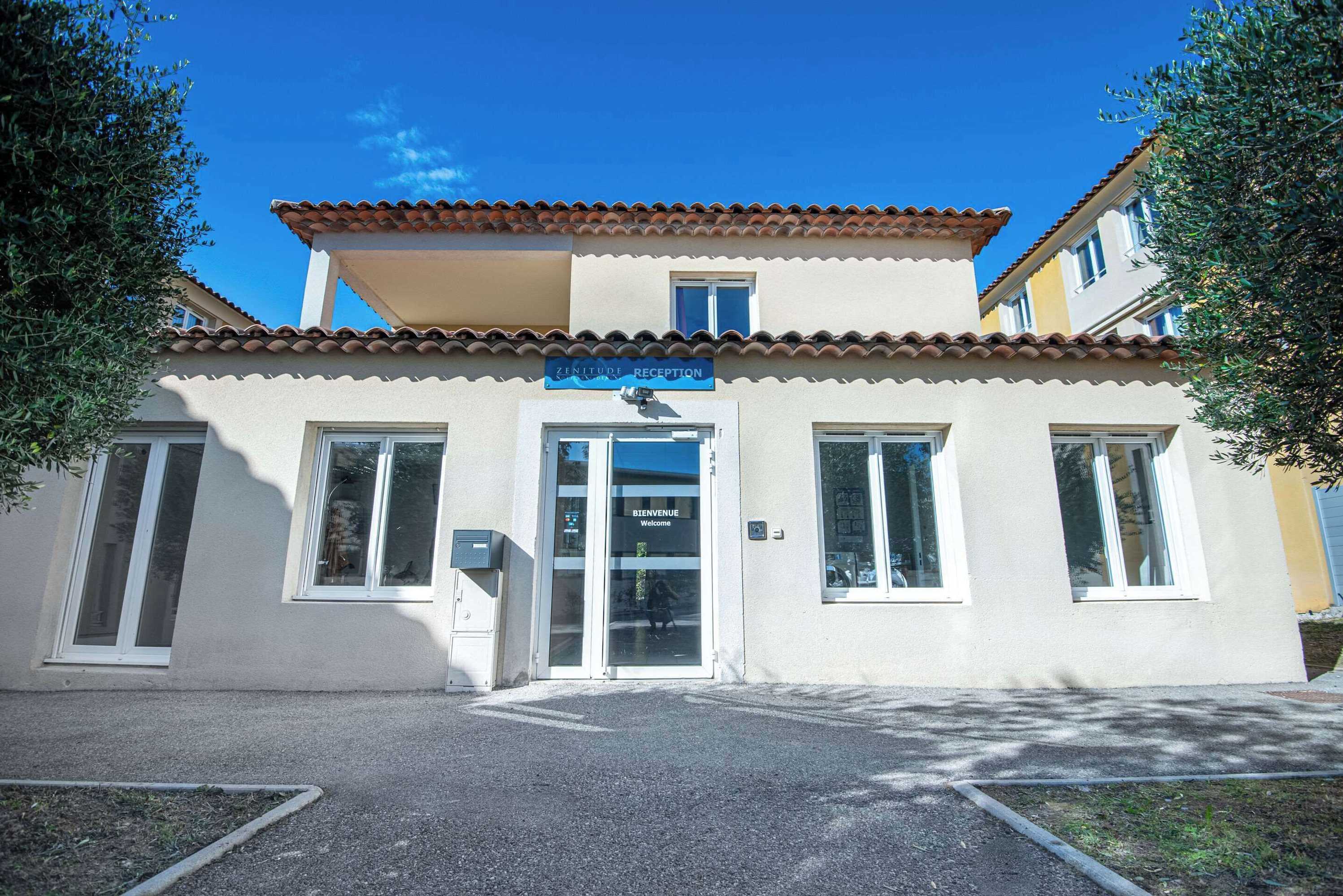 Gift card for Comfort Aparthotel Aix Le Tholonet Gift card for Comfort Aparthotel Aix Le Tholonet