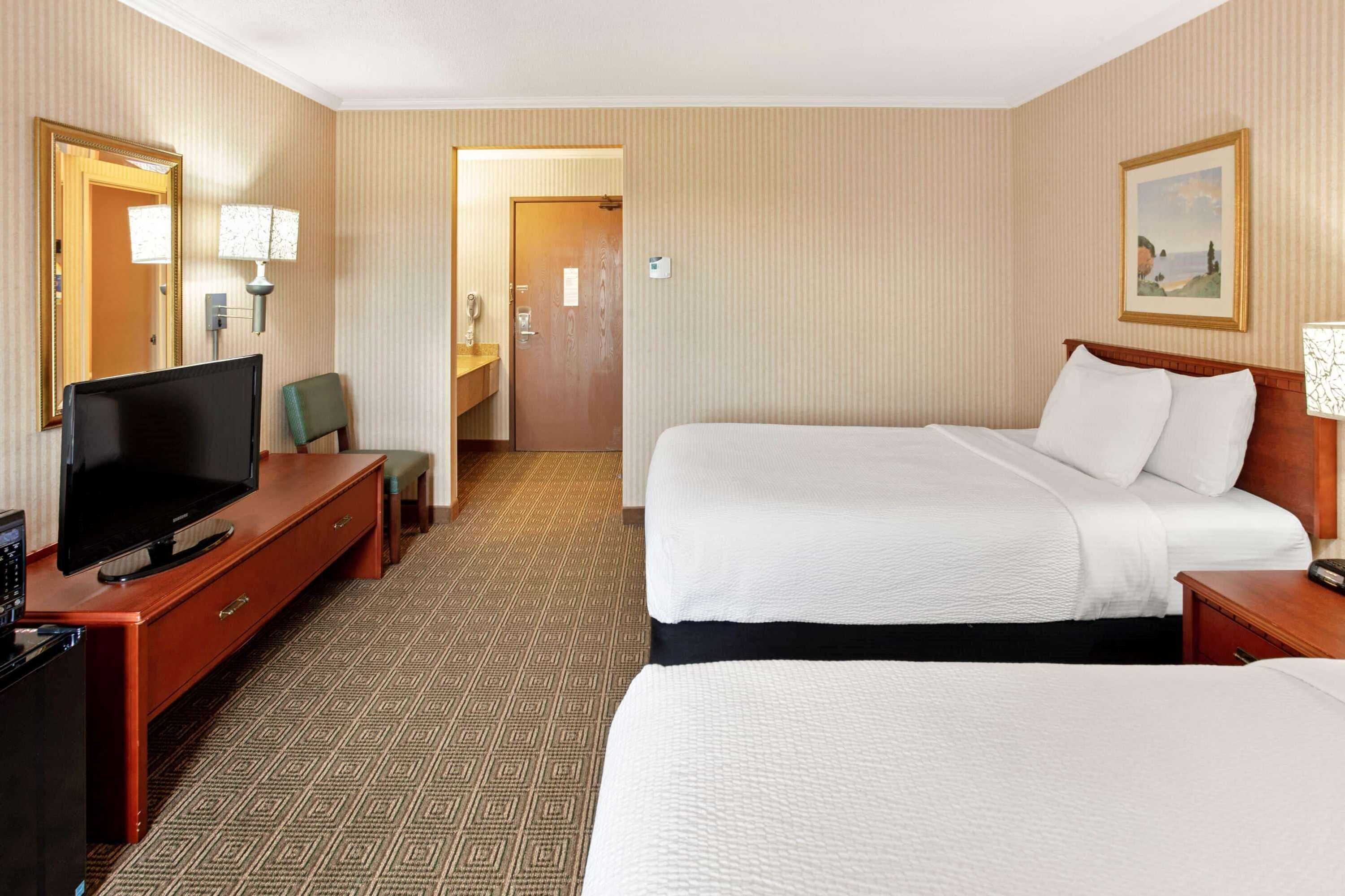 Gift card for La Quinta Inn & Suites by Wyndham Stevens Point Gift card for La Quinta Inn & Suites by Wyndham Stevens Point