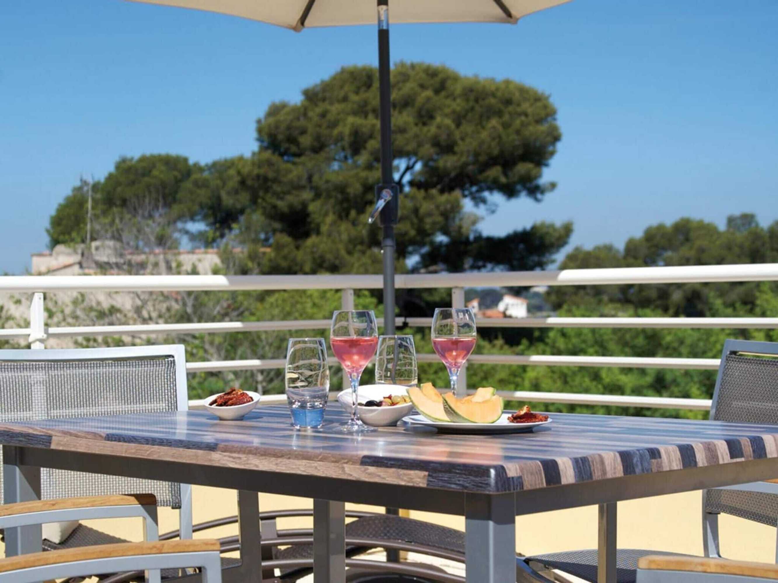 Gift card for Résidence Lagrange Vacances Les Terrasses Des Embiez Gift card for Résidence Lagrange Vacances Les Terrasses Des Embiez