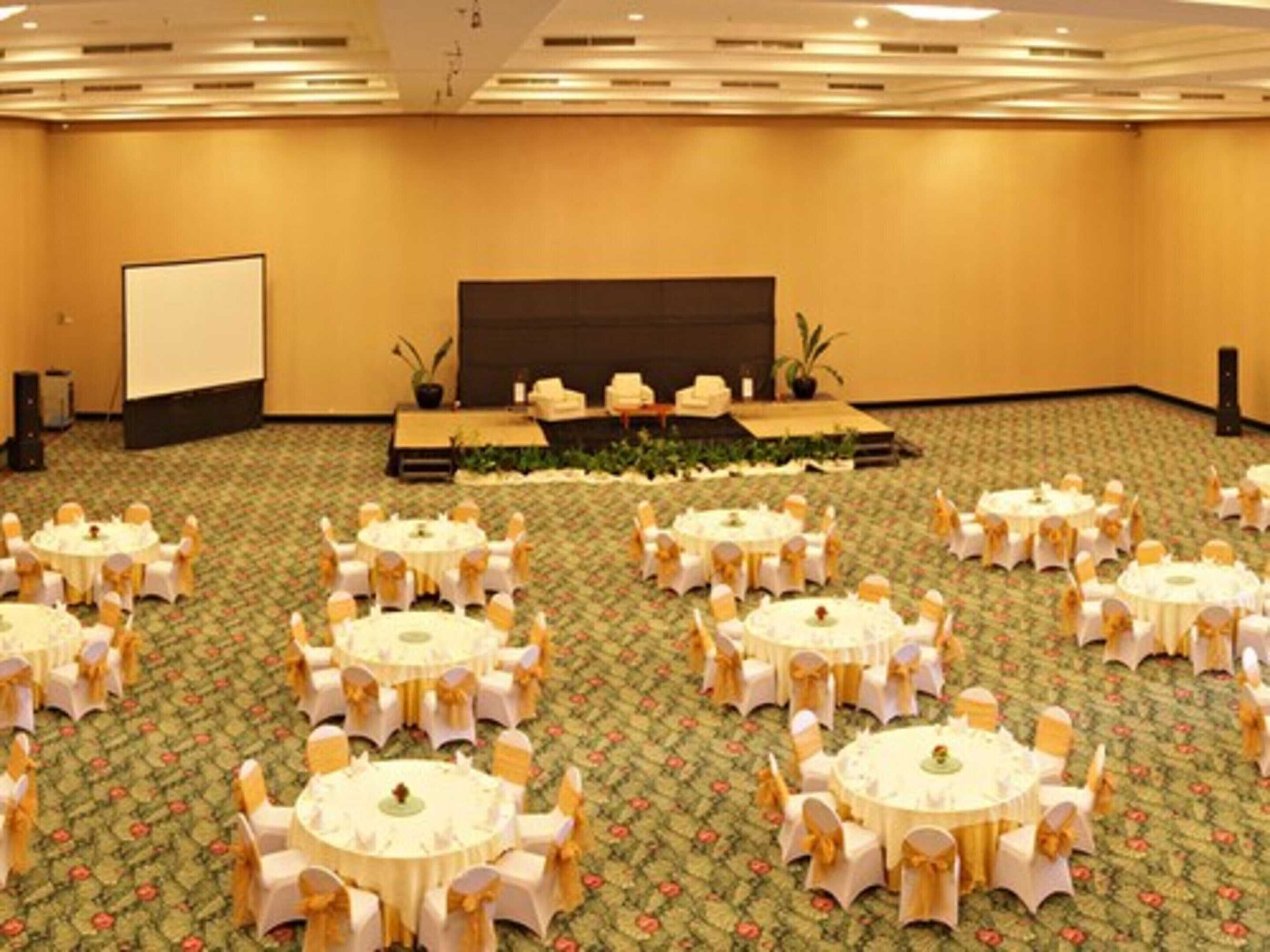 Gift card for Sintesa Peninsula Hotel Manado Gift card for Sintesa Peninsula Hotel Manado
