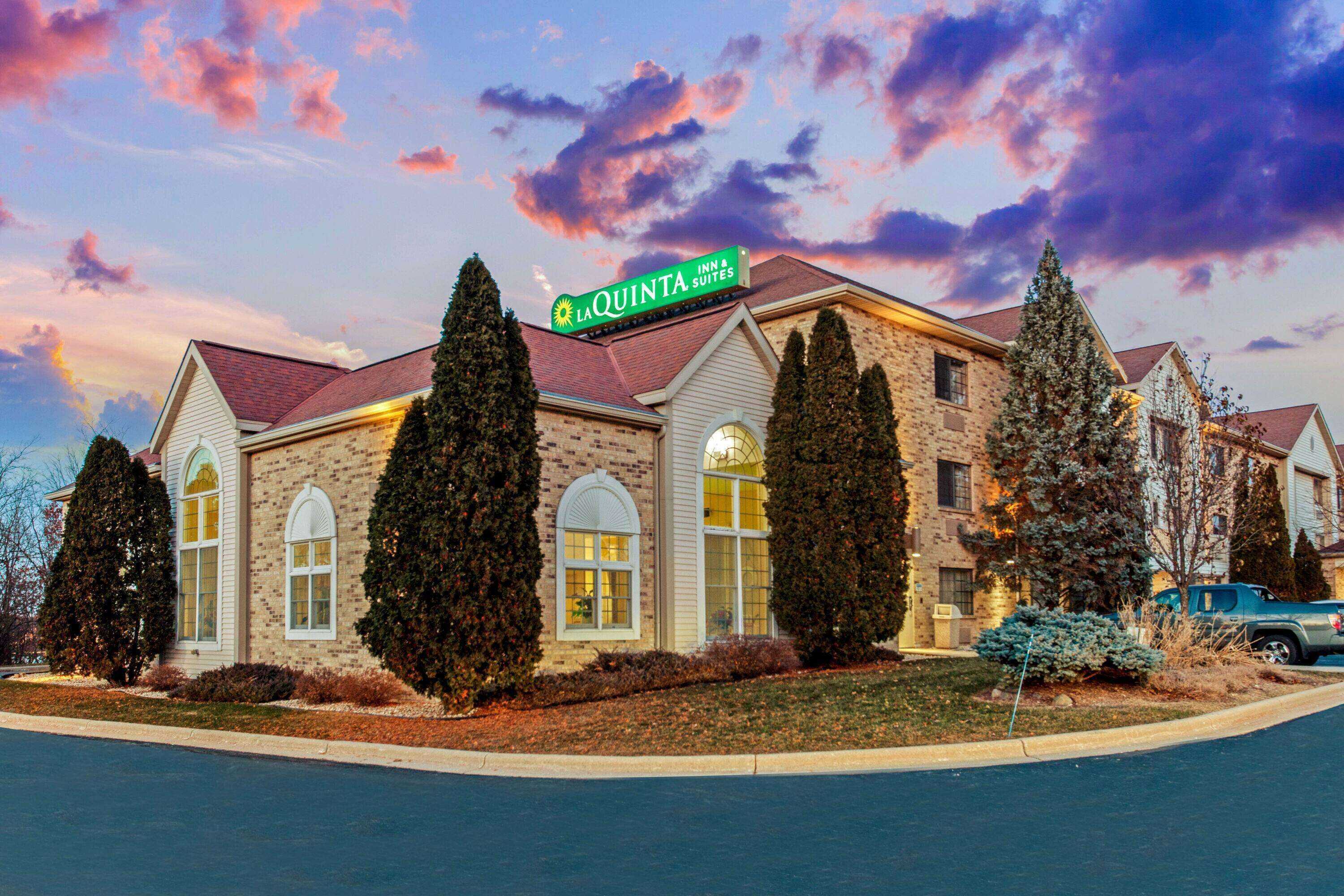 Gift card for La Quinta Inn & Suites by Wyndham Milwaukee Delafield