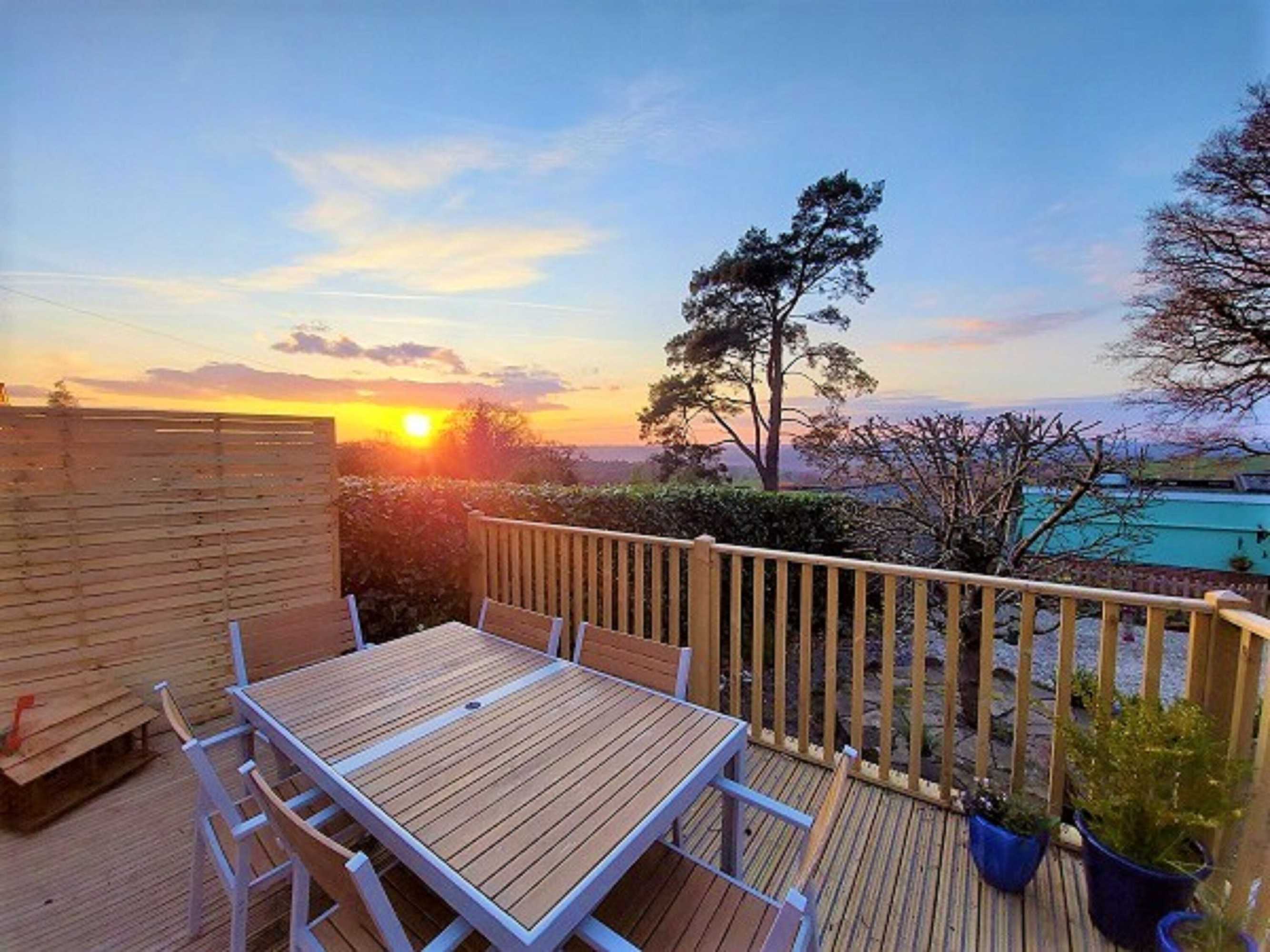 Gift card for Small Snug En-Suite With Stunning Views Near Lyme Regis Gift card for Small Snug En-Suite With Stunning Views Near Lyme Regis