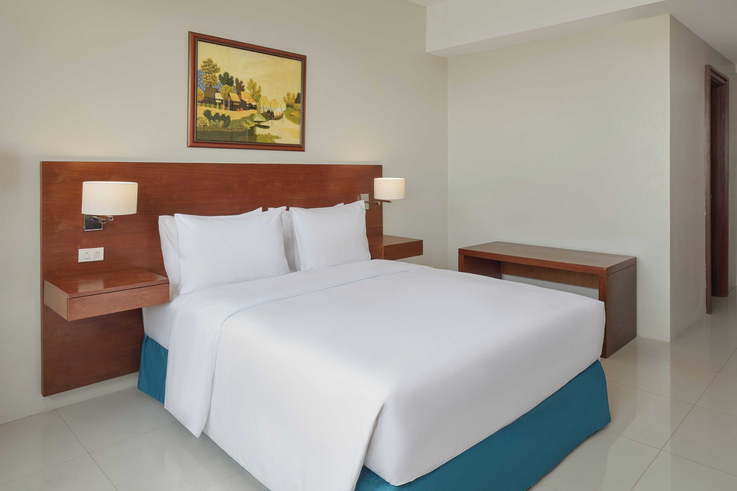 Gift card for Holiday Inn & Suites Batangas Limapark by Ihg