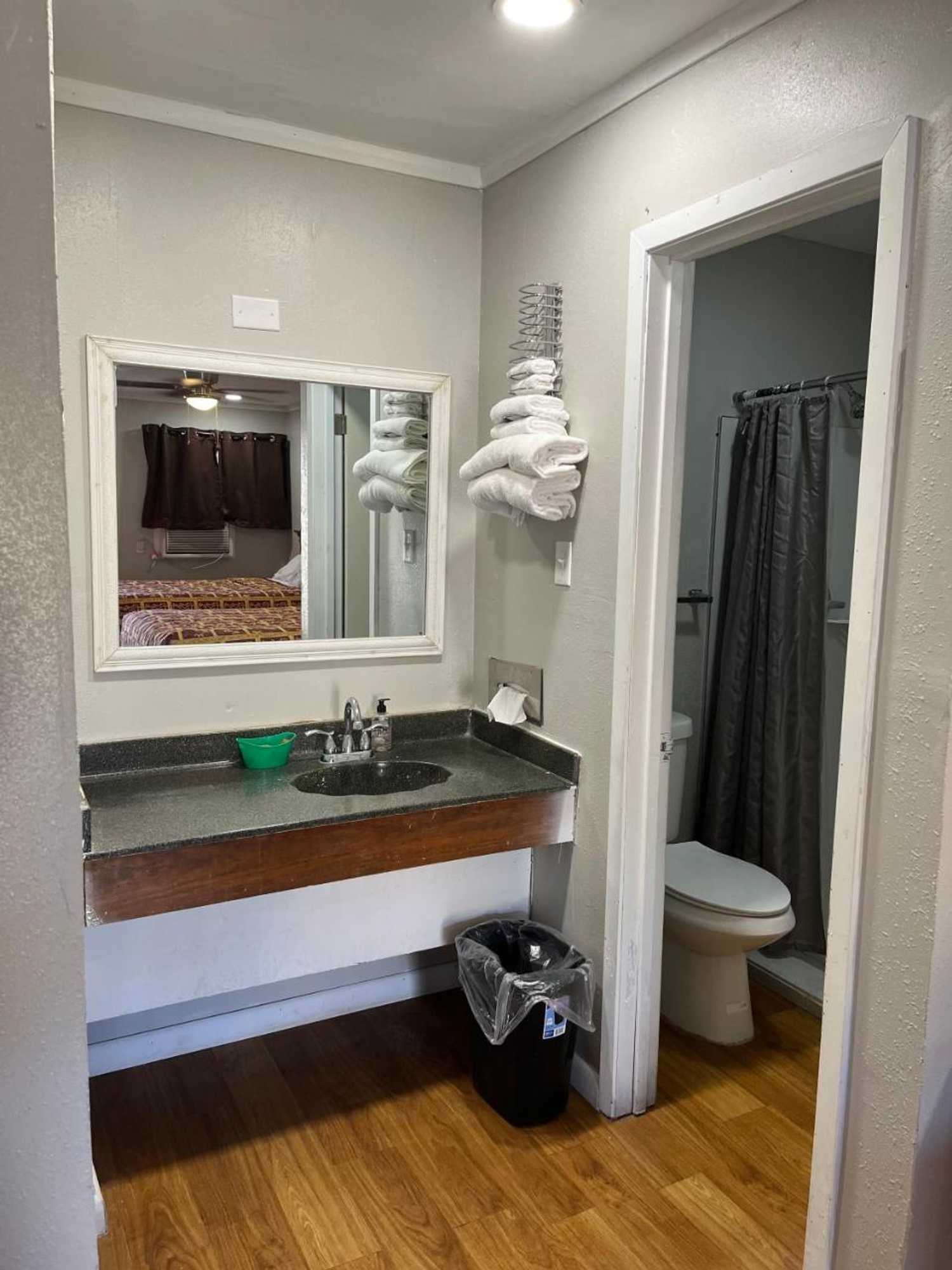 Gift card for Hill Country Inn