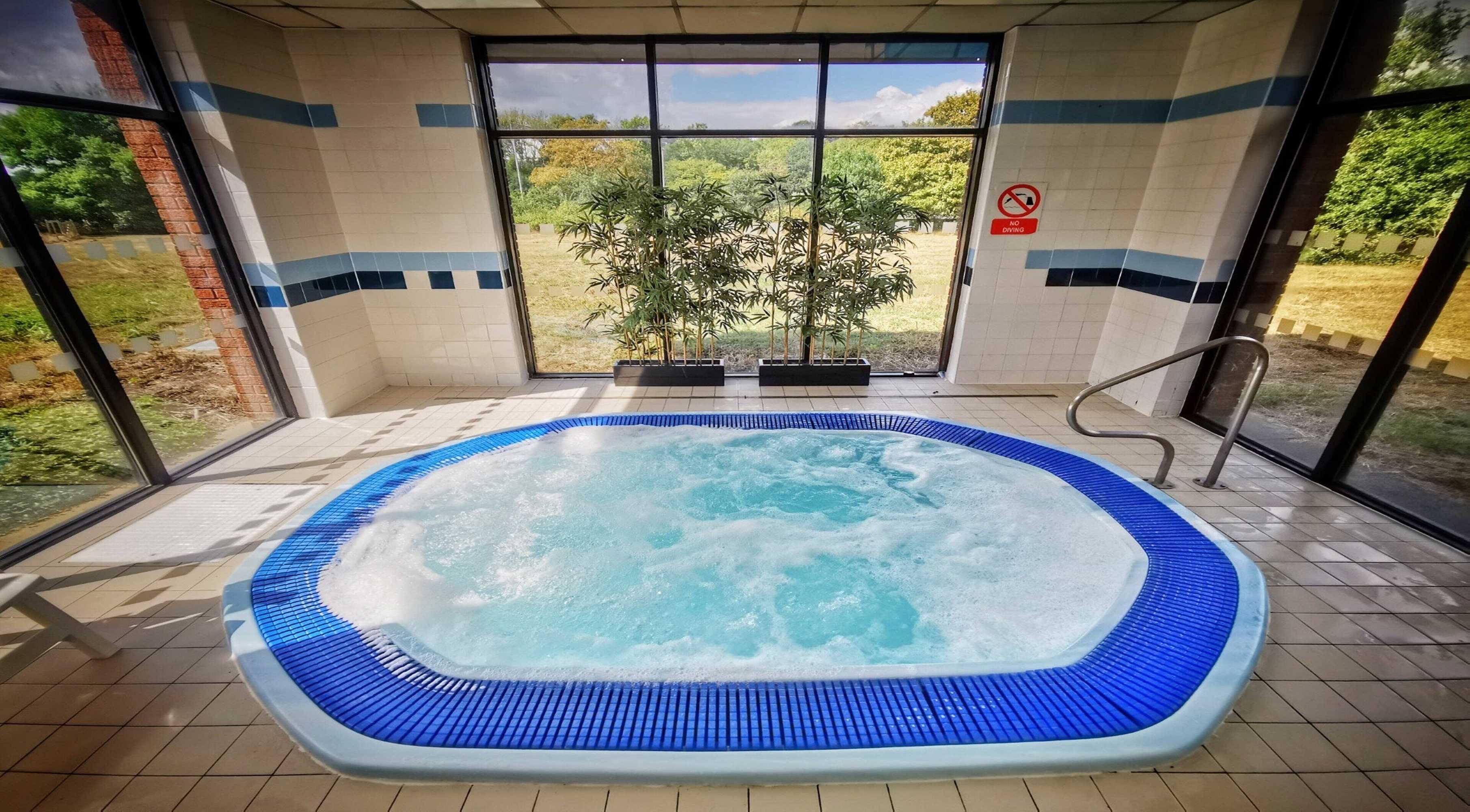 Gift card for Holiday Inn Brentwood M25, Jct. 28 by Ihg