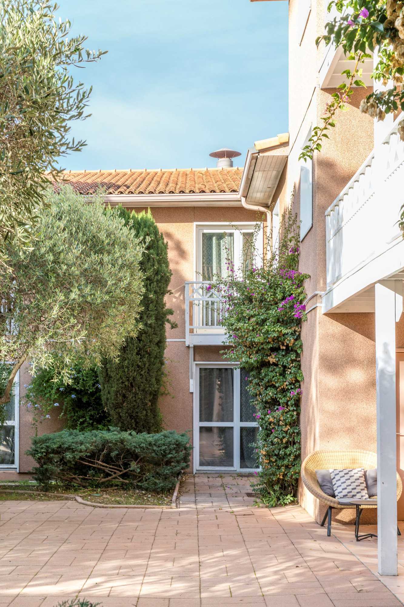 Gift card for Best Western Plus Hotel Hyeres Cote D'azur, Hyeres Gift card for Best Western Plus Hotel Hyeres Cote D'azur, Hyeres
