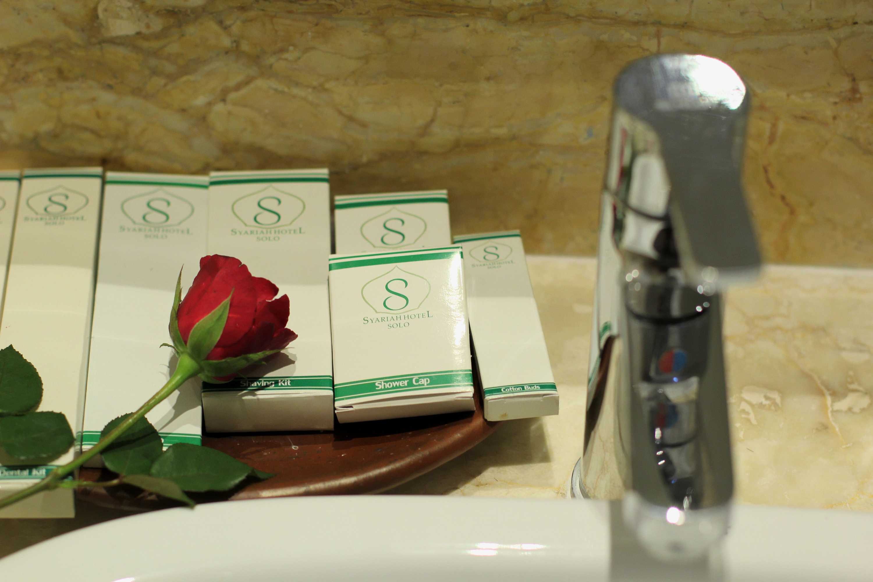 Gift card for Lorin Syariah Hotel Solo Gift card for Lorin Syariah Hotel Solo