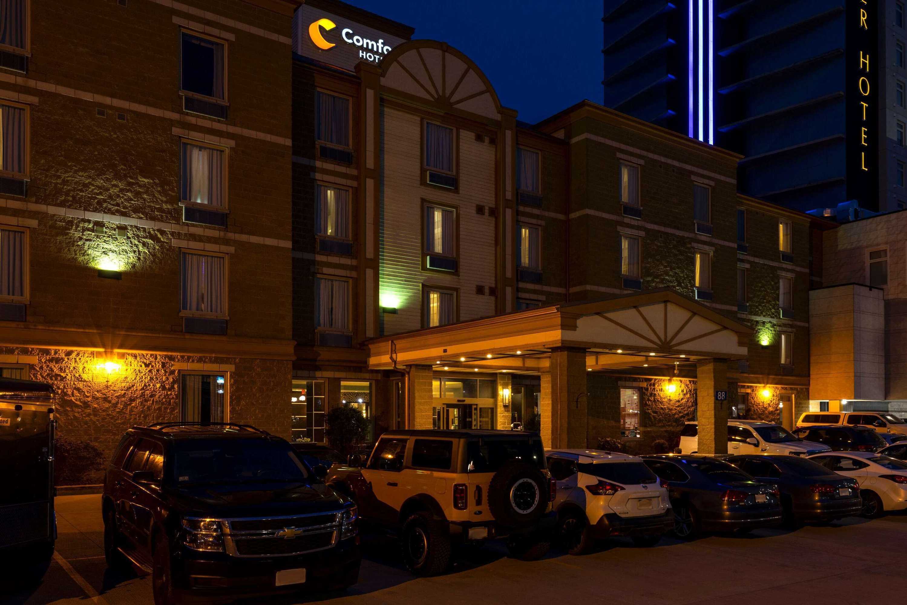 Gift card for Comfort Hotel Bayer's Lake Gift card for Comfort Hotel Bayer's Lake