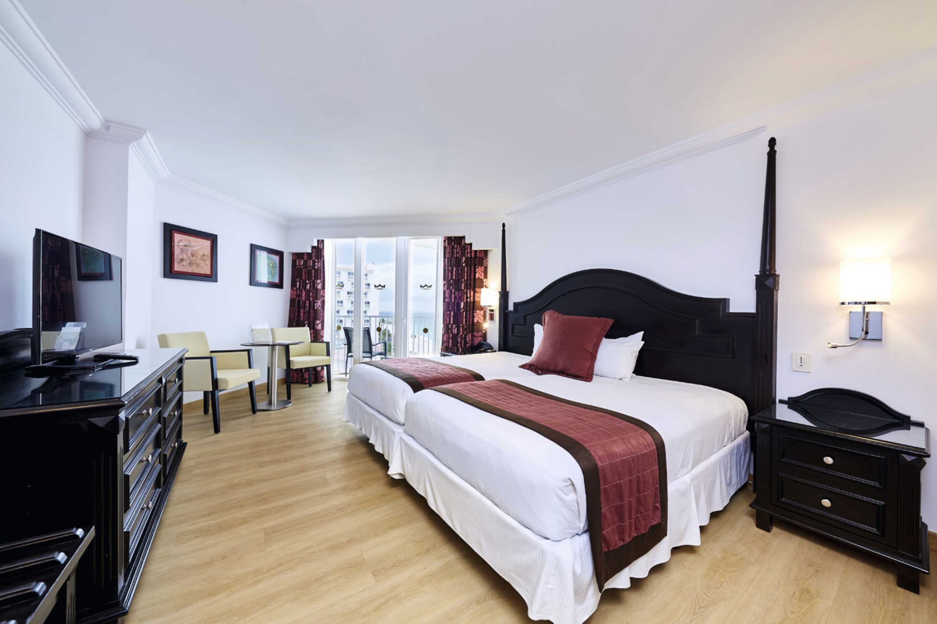 Gift card for Hotel Riu Palace Paradise Island - Adults Only - All Inclusive Gift card for Hotel Riu Palace Paradise Island - Adults Only - All Inclusive