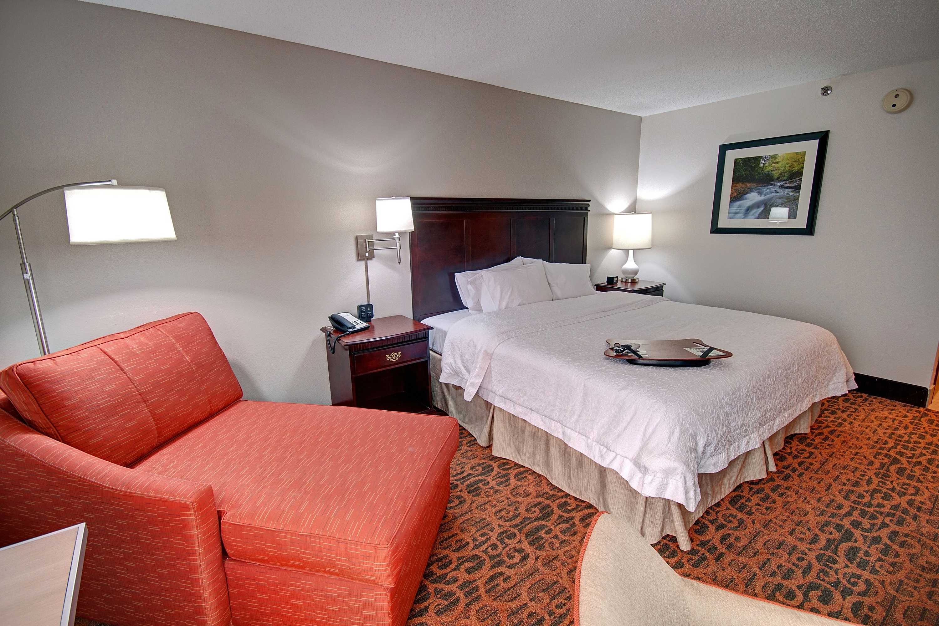 Gift card for Hampton Inn Parkersburg-Mineral Wells Gift card for Hampton Inn Parkersburg-Mineral Wells