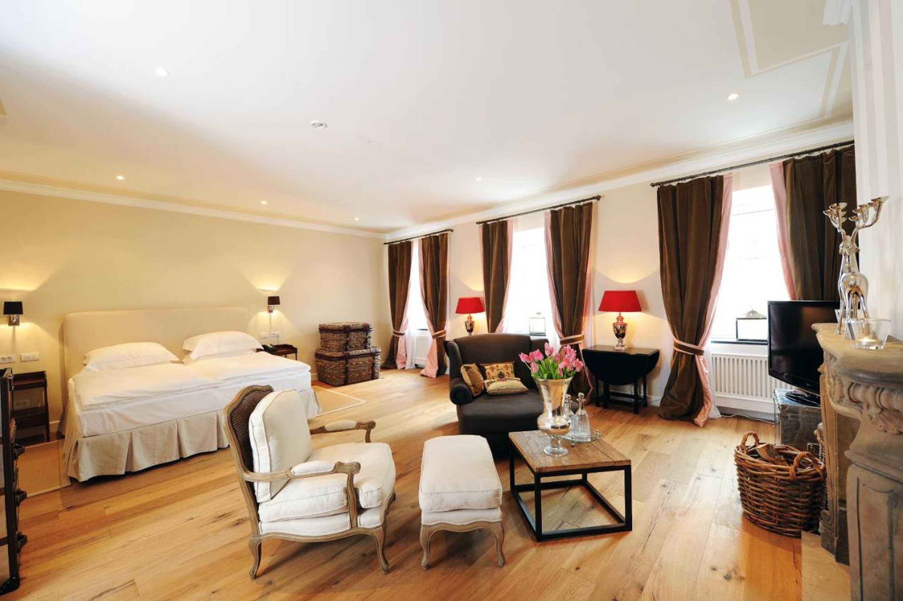 Gift card for Lesar Hotel Angel