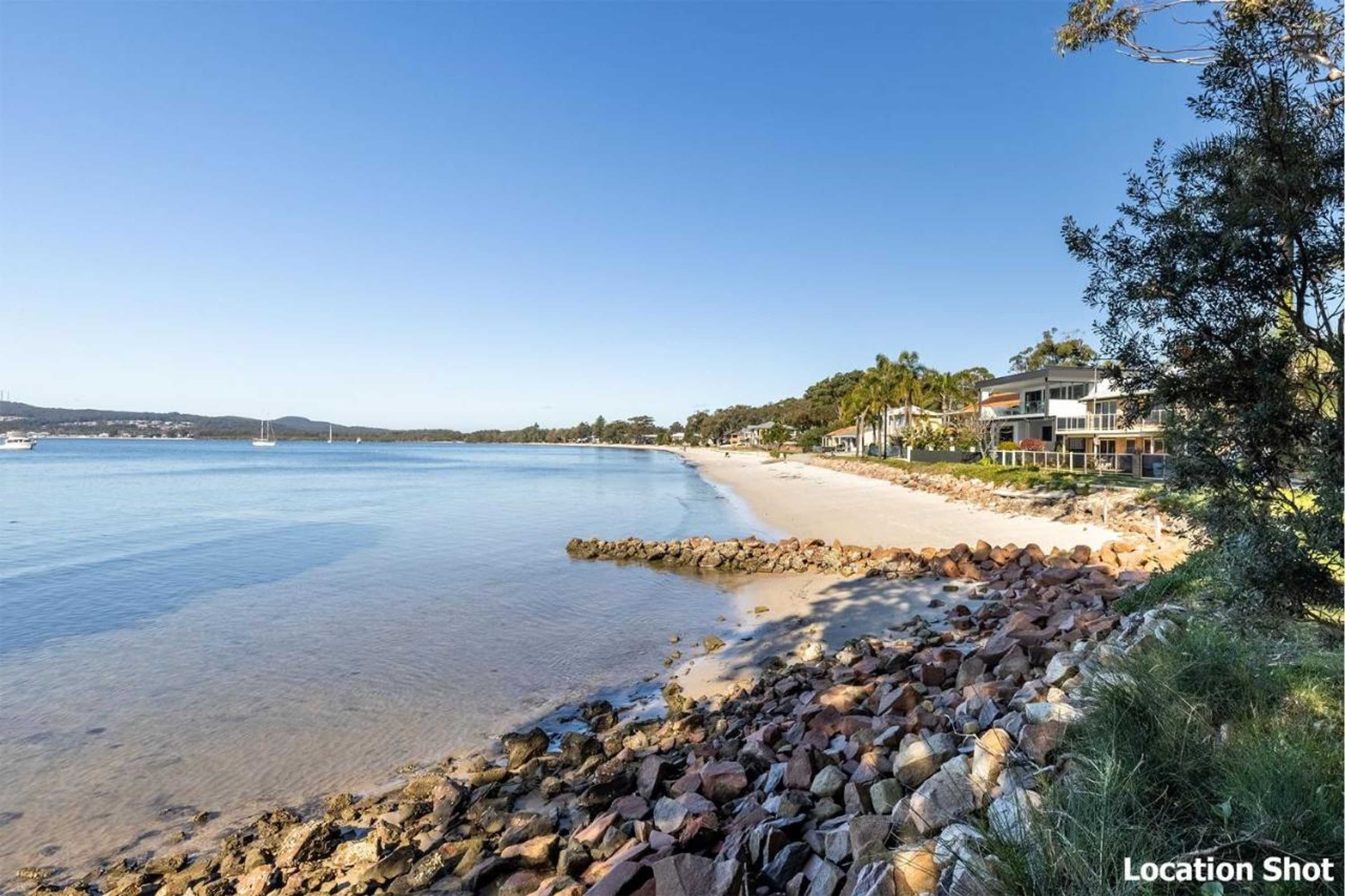 Gift card for Waterfront Wonderland 41 Foreshore Dr Stunning House With a Lift Linen Wi Fi And Ducted Air Conditioning Gift card for Waterfront Wonderland 41 Foreshore Dr Stunning House With a Lift Linen Wi Fi And Ducted Air Conditioning