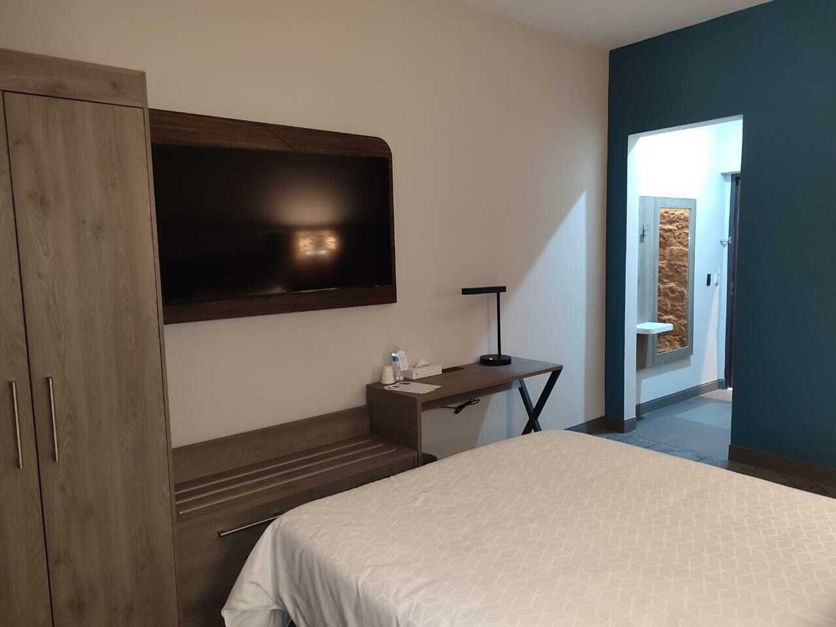 Gift card for Holiday Inn Express Morelia Centro Historico by Ihg Gift card for Holiday Inn Express Morelia Centro Historico by Ihg