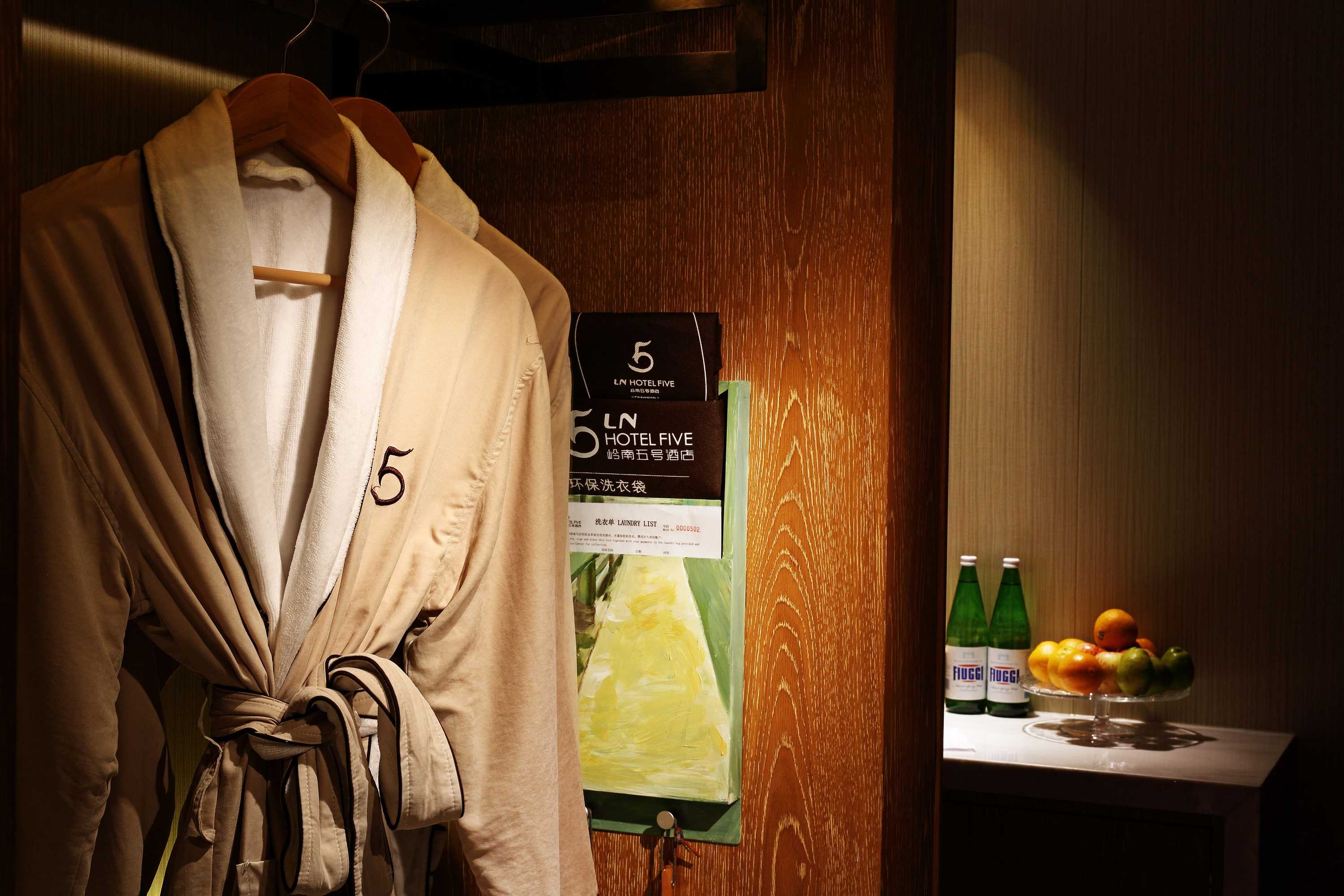 Gift card for LN Hotel Five Gift card for LN Hotel Five