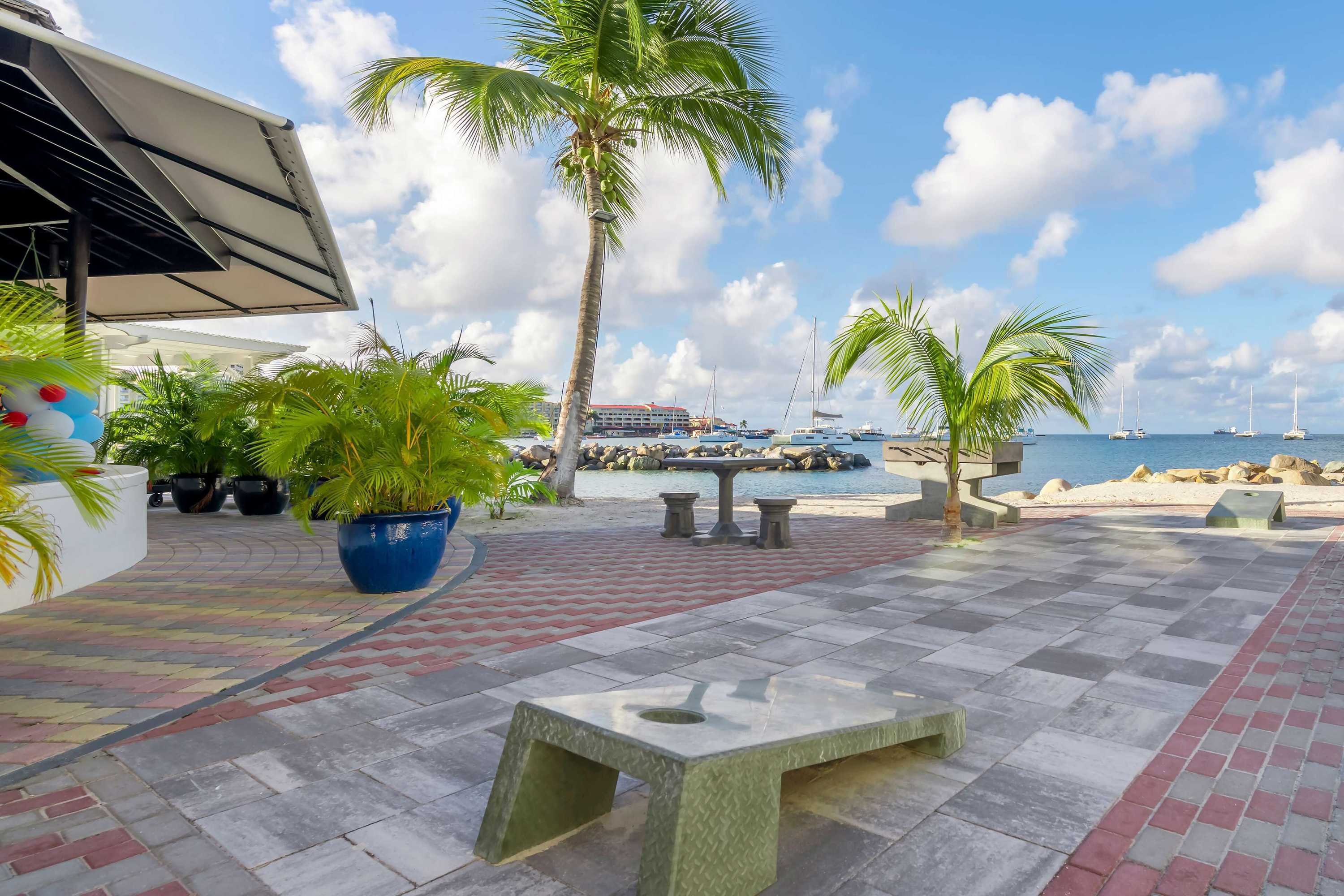 Gift card for Hilton Vacation Club Royal Palm St. Maarten Gift card for Hilton Vacation Club Royal Palm St. Maarten