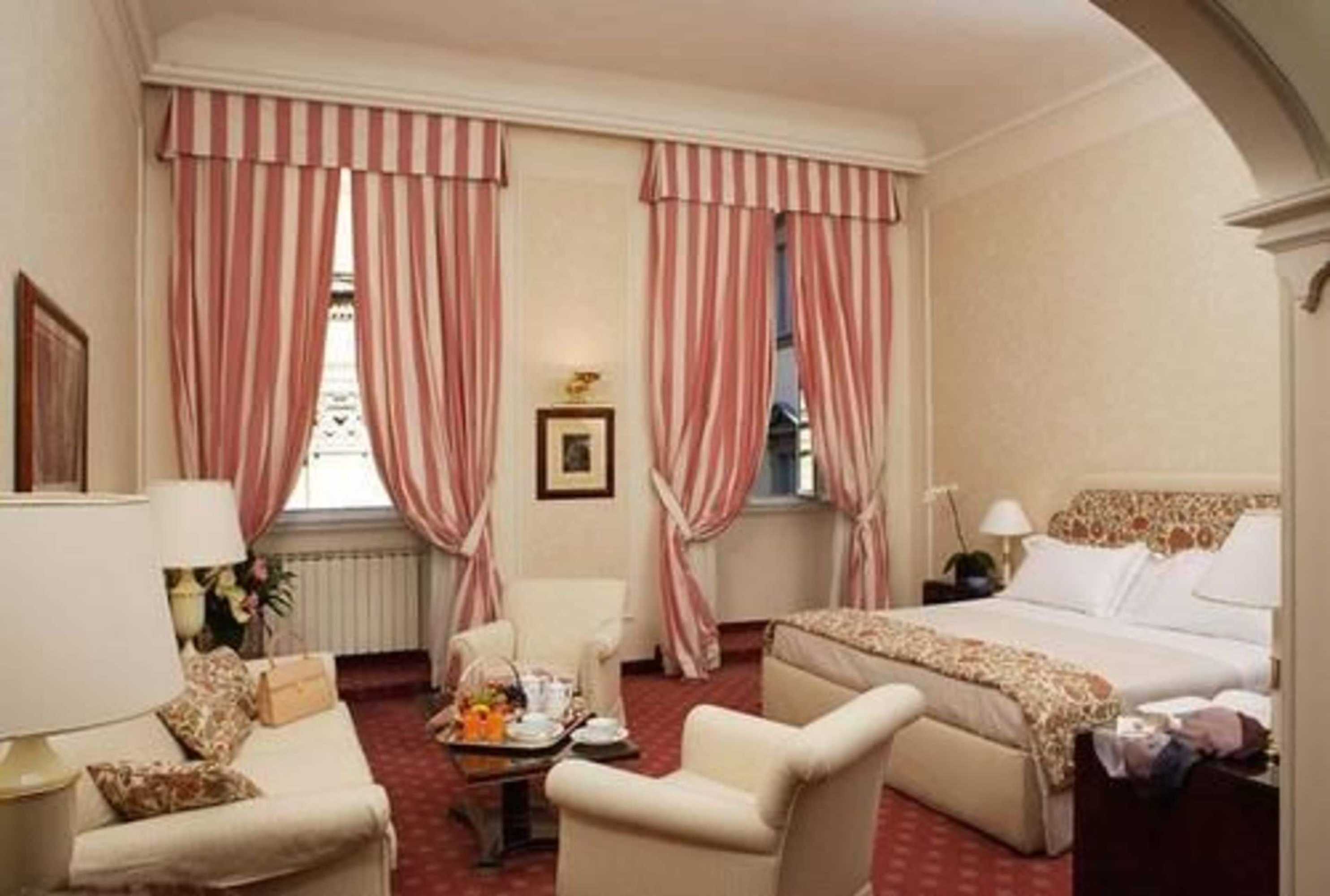 Gift card for Hotel De La Ville Gift card for Hotel De La Ville