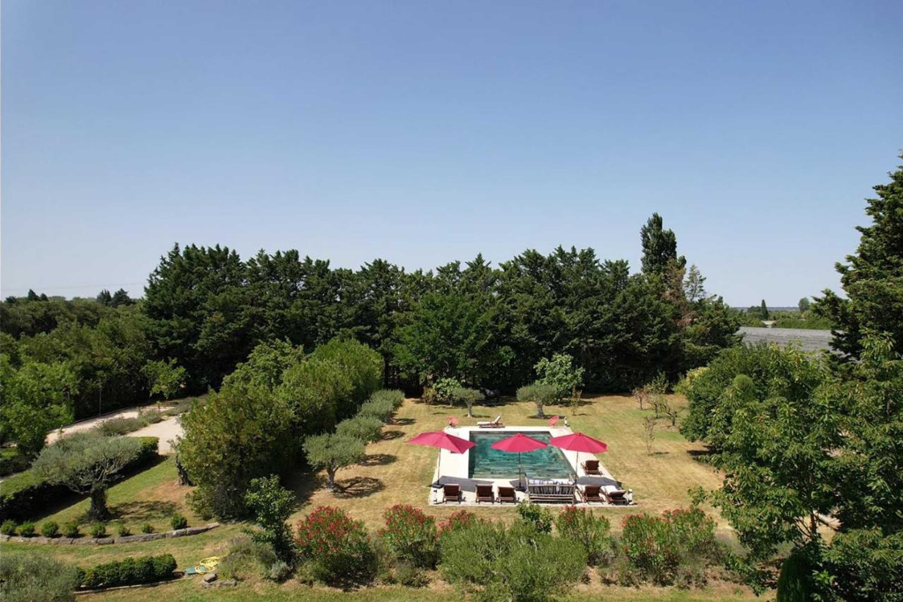 Gift card for Typical Provençal Farm House Close to L'isle Sur la Sorgue - 12 Persons Gift card for Typical Provençal Farm House Close to L'isle Sur la Sorgue - 12 Persons