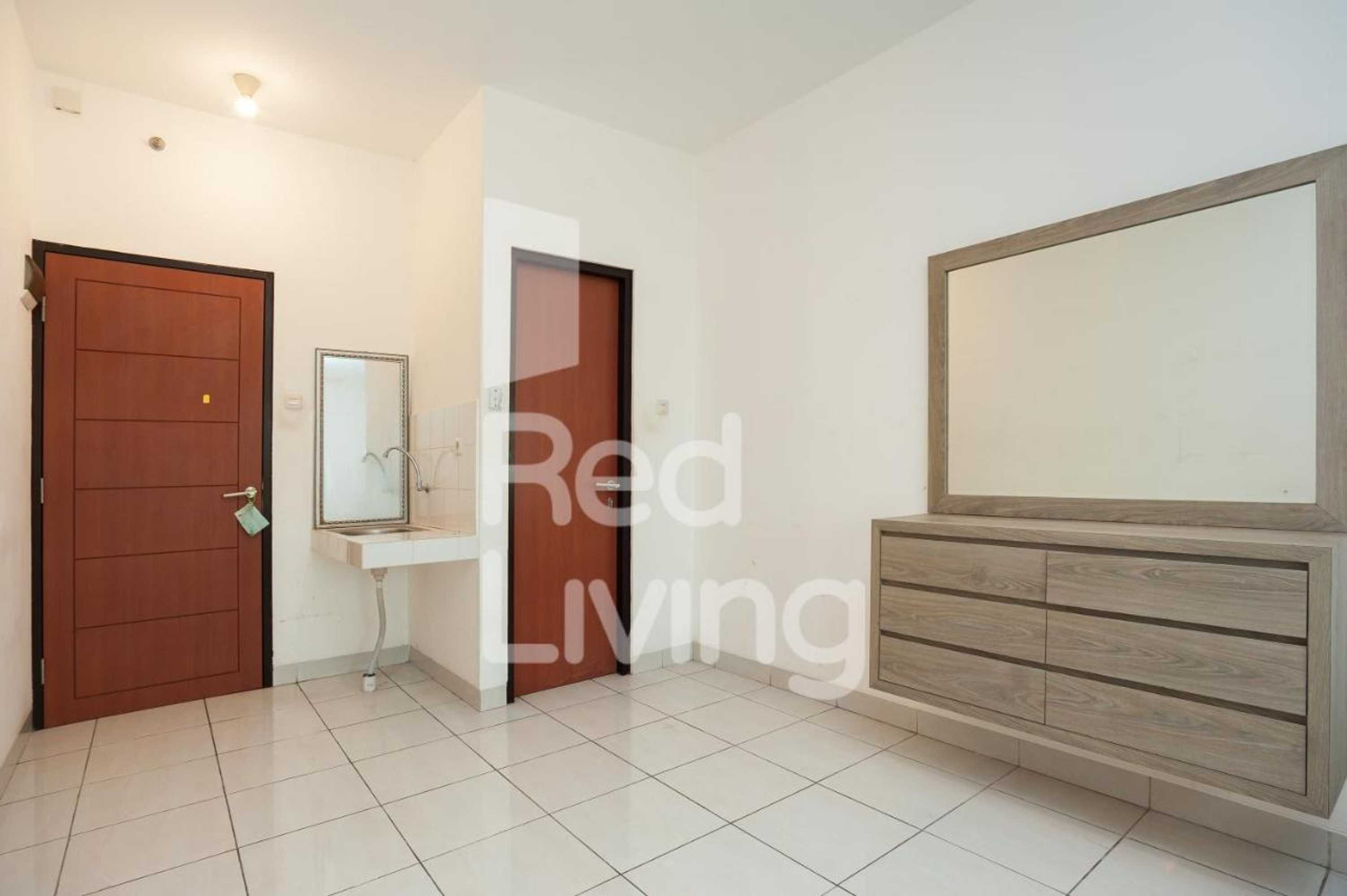 Gift card for Redliving Apartemen RQ at Ecohome Citra Raya