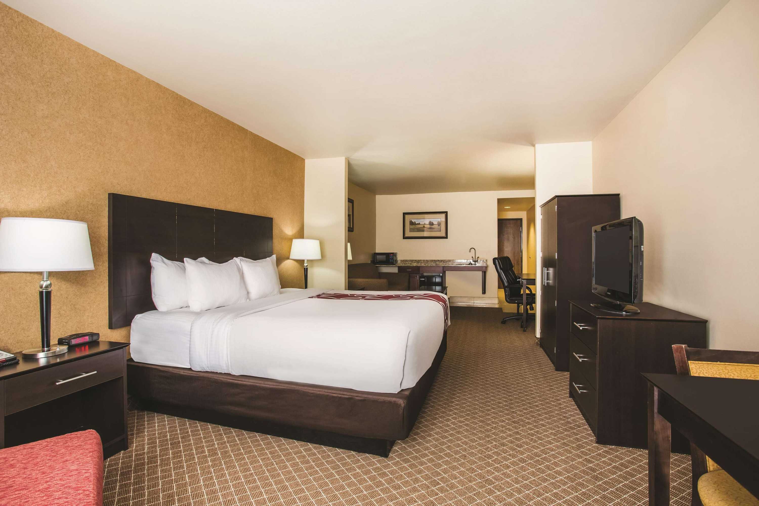 Gift card for La Quinta Inn & Suites by Wyndham Ely Gift card for La Quinta Inn & Suites by Wyndham Ely