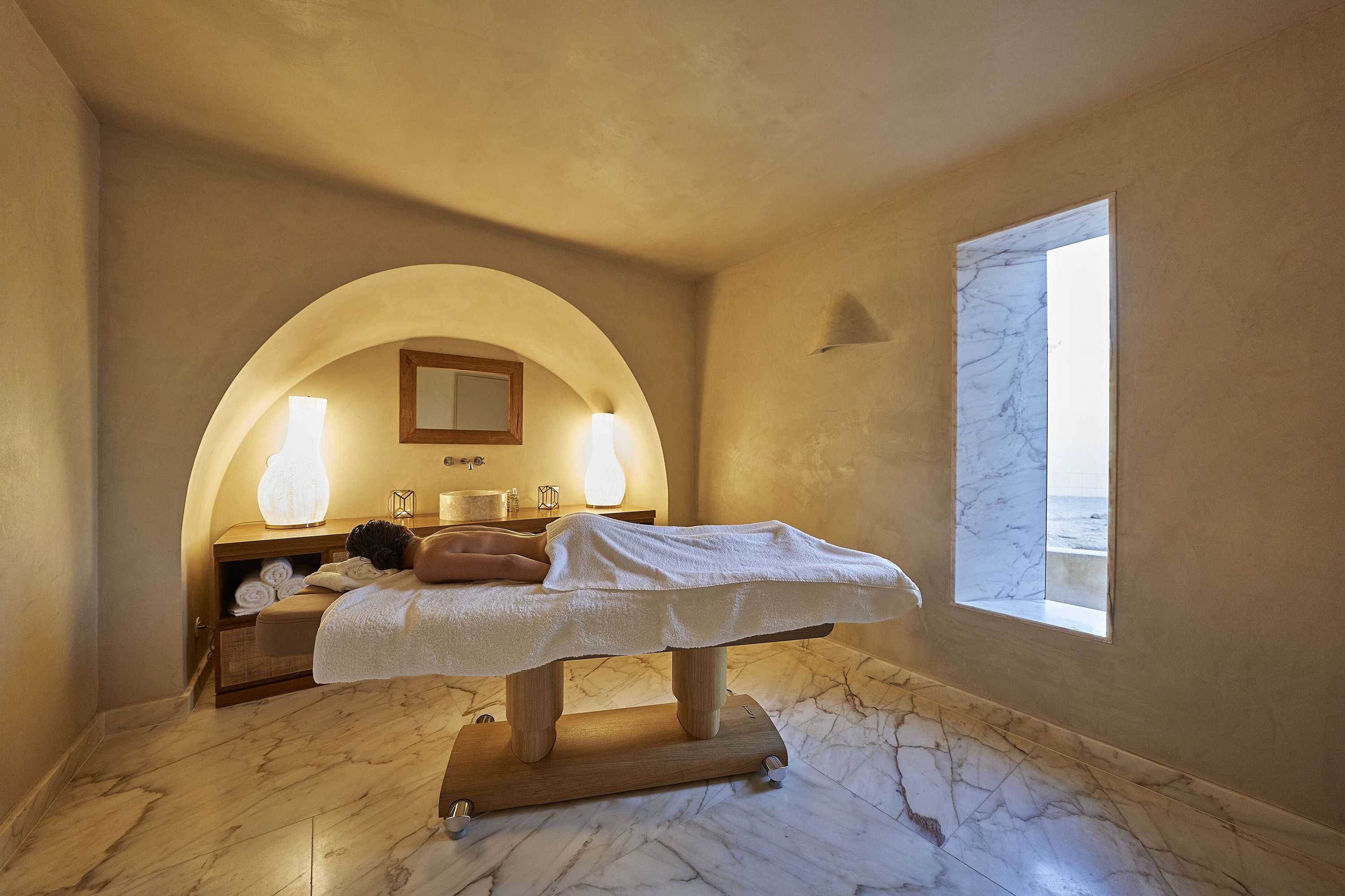 Gift card for Praia do Canal Nature Retreat Small Luxury Hotels of The World. Gift card for Praia do Canal Nature Retreat Small Luxury Hotels of The World.