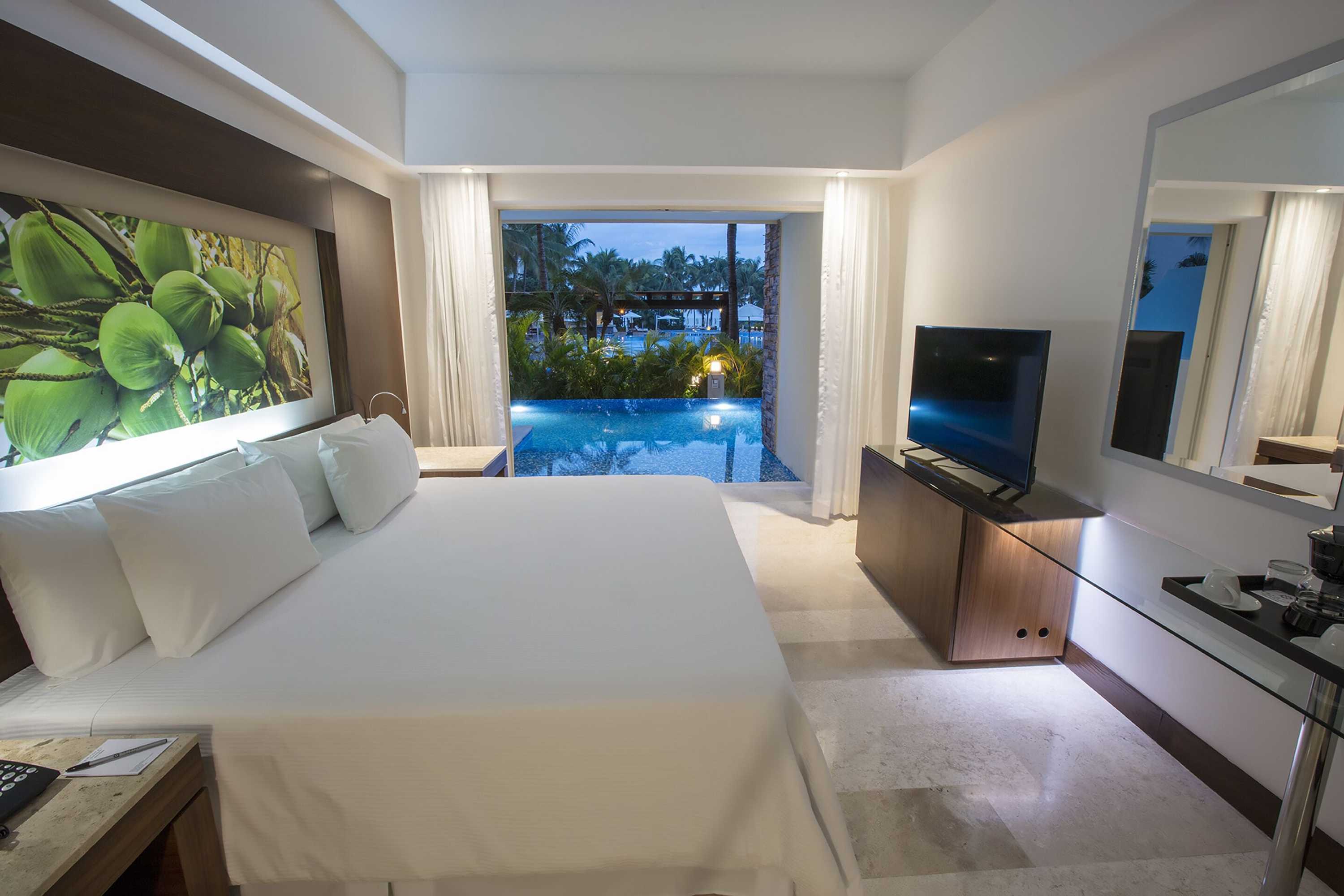 Gift card for Krystal Grand Nuevo Vallarta – All Inclusive Gift card for Krystal Grand Nuevo Vallarta – All Inclusive