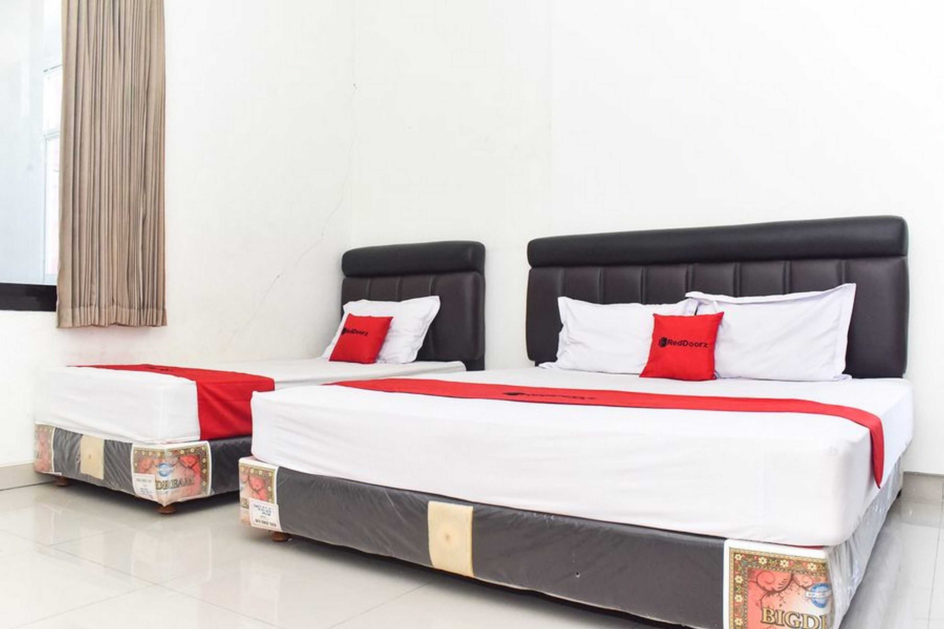 Gift card for Reddoorz Near Alun Alun Wonosobo Gift card for Reddoorz Near Alun Alun Wonosobo
