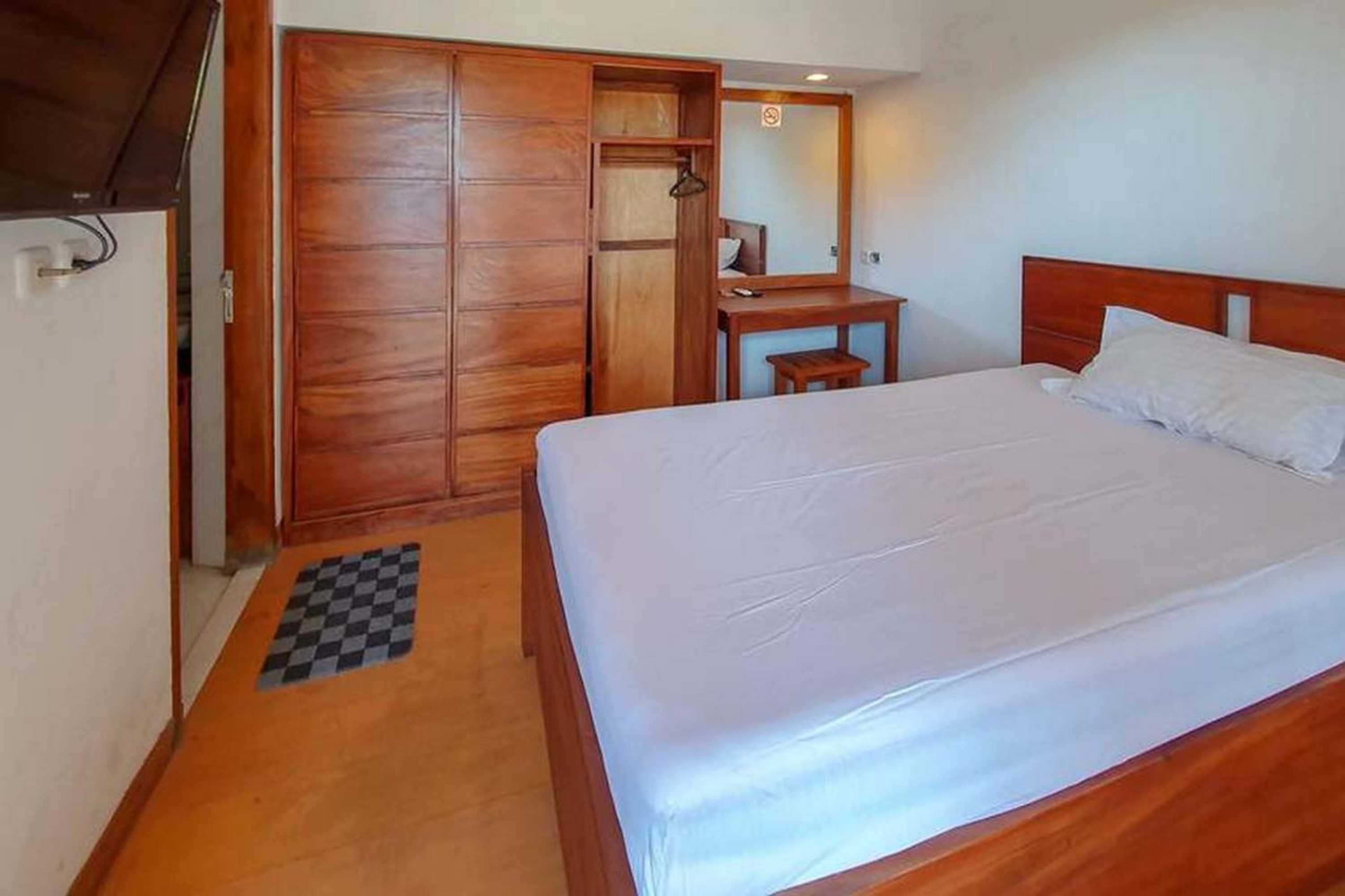 Gift card for Rumah Eyang Tardjo Syariah Mitra Reddoorz