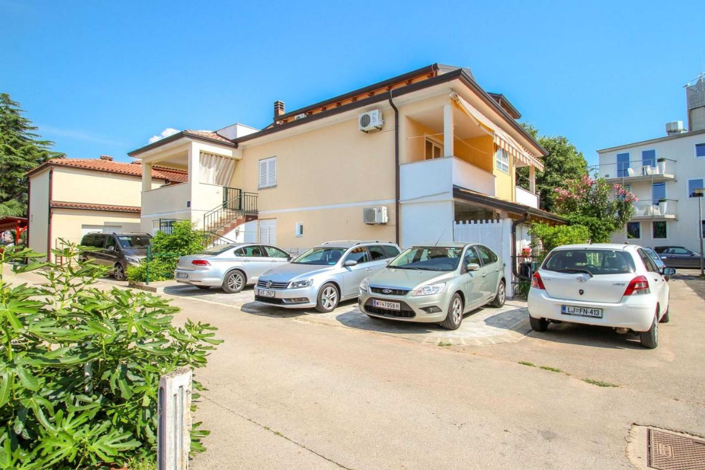 Gift card for Viviana