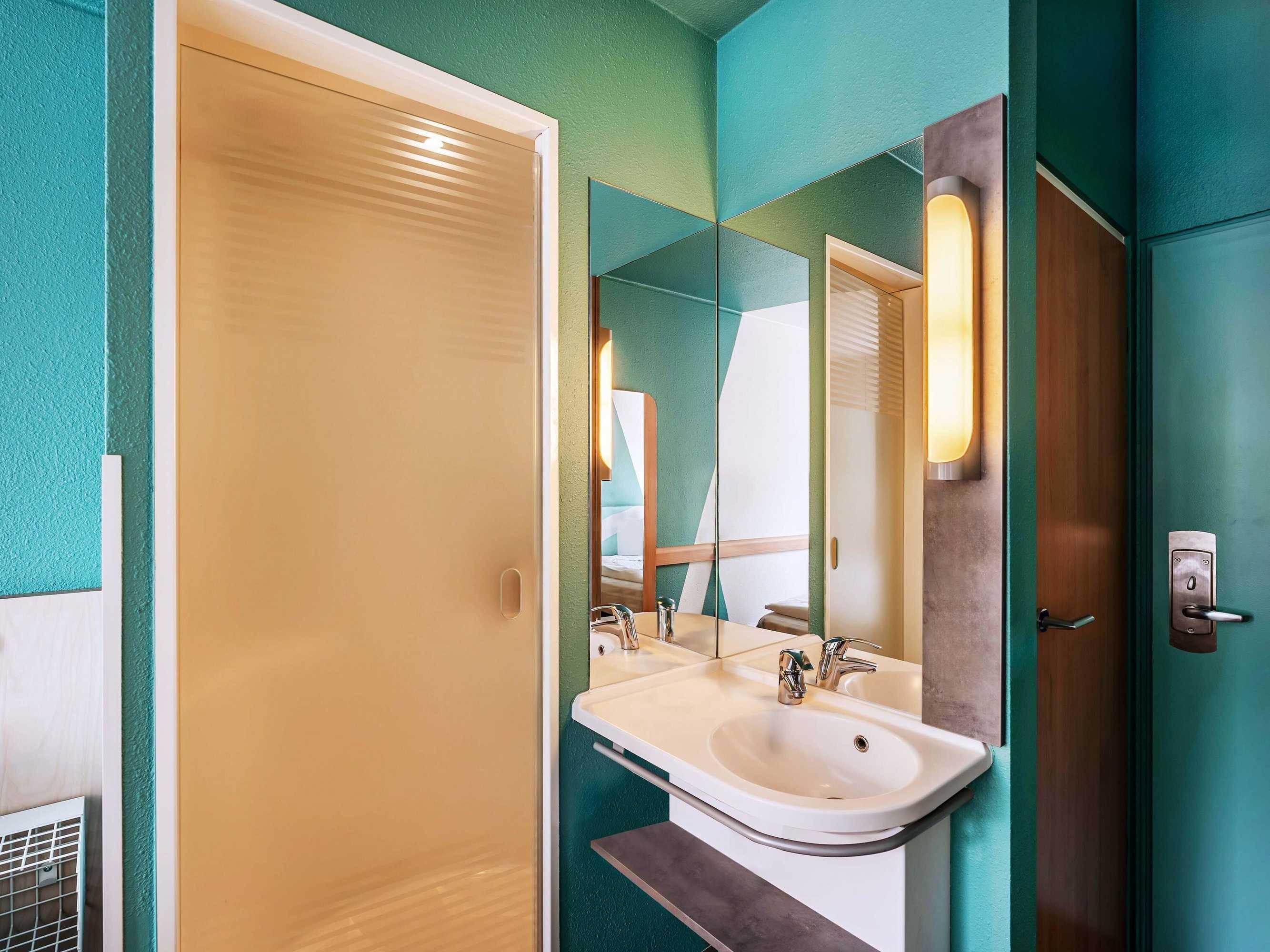 Gift card for B&b Hotel Freiburg-West