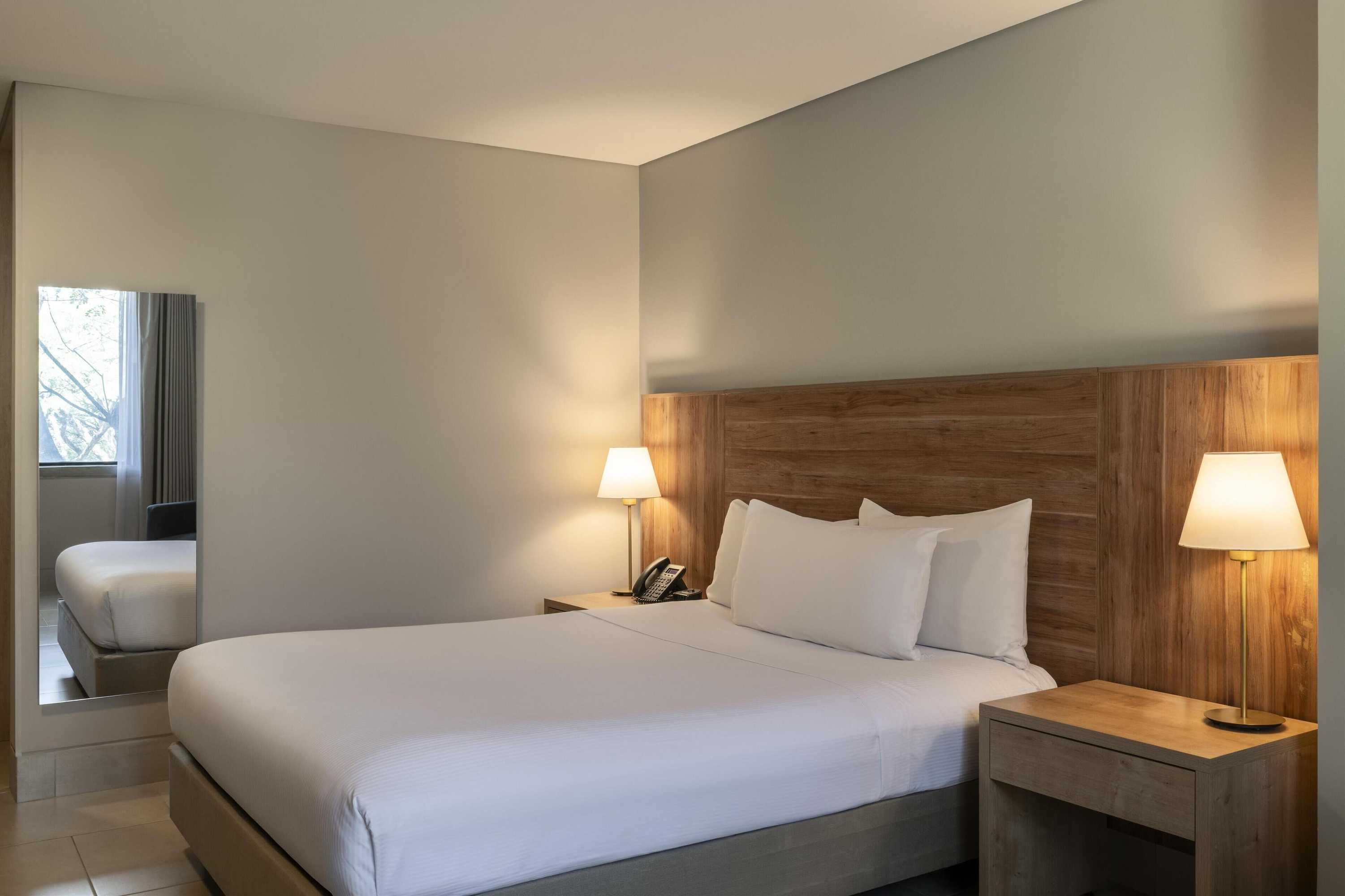 Gift card for Hilton Garden Inn Cali Ciudad Jardin Gift card for Hilton Garden Inn Cali Ciudad Jardin