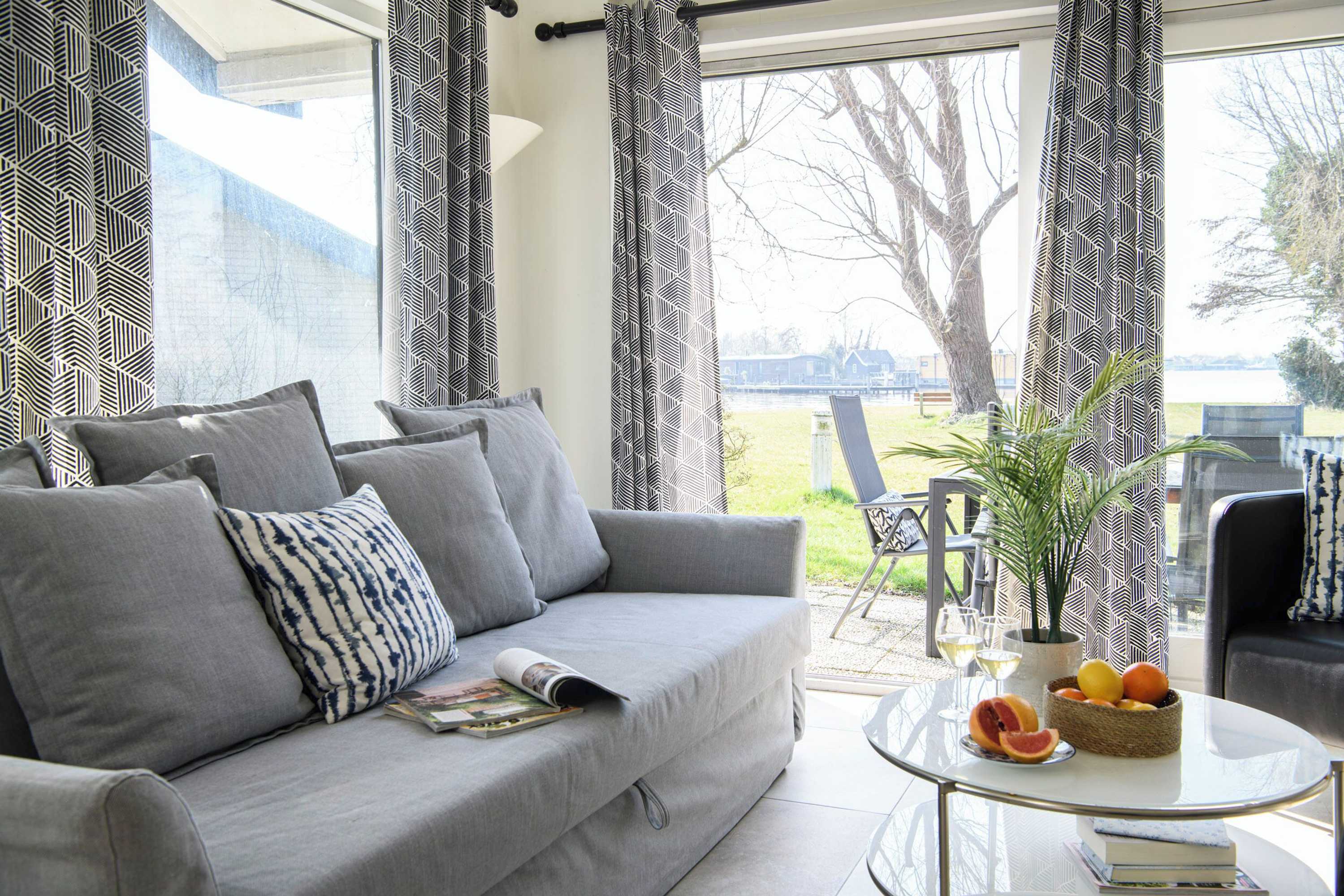 Gift card for Loosdrecht Rien Van Den Broeke Village