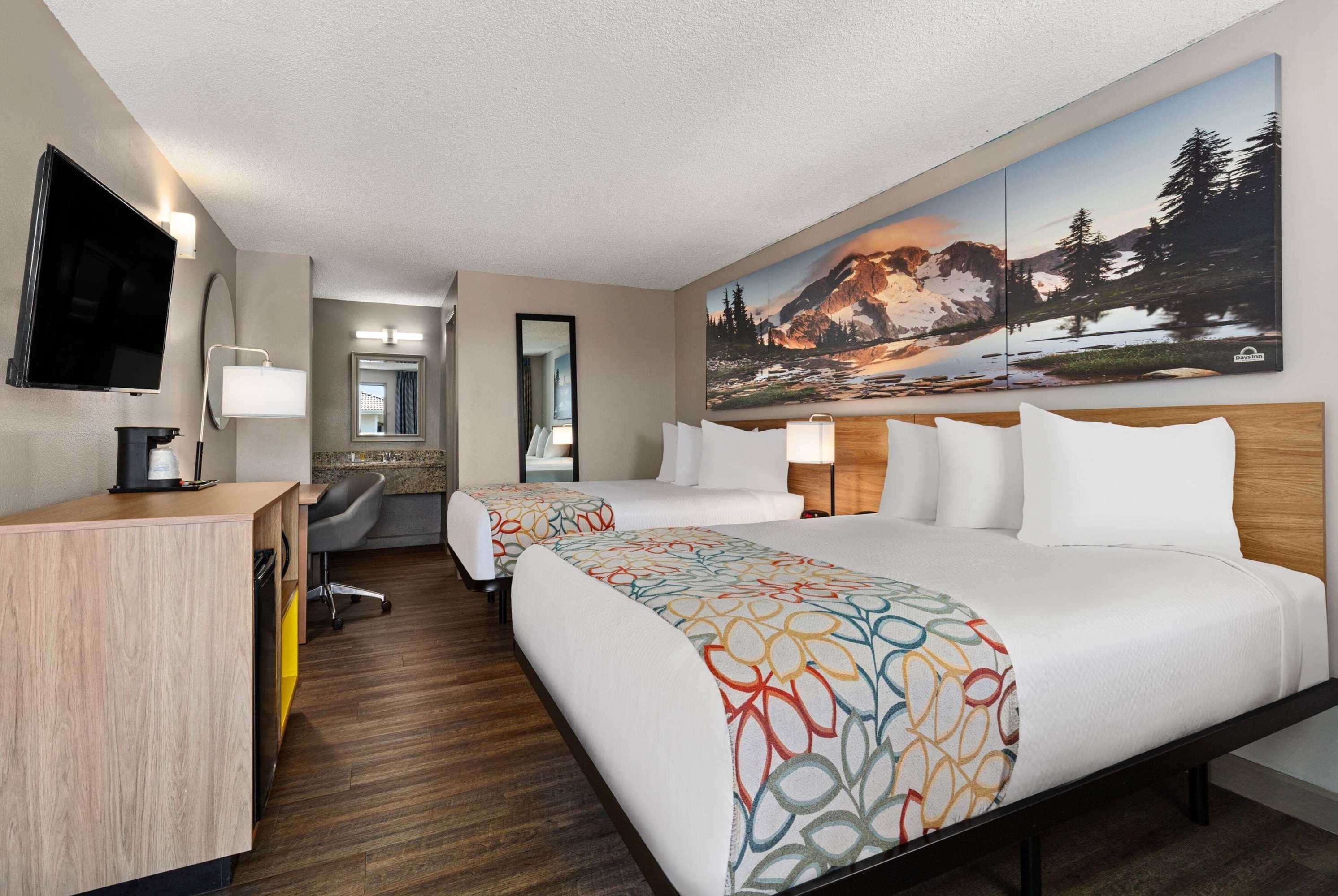 Gift card for Days Inn by Wyndham Lakewood South Tacoma Gift card for Days Inn by Wyndham Lakewood South Tacoma
