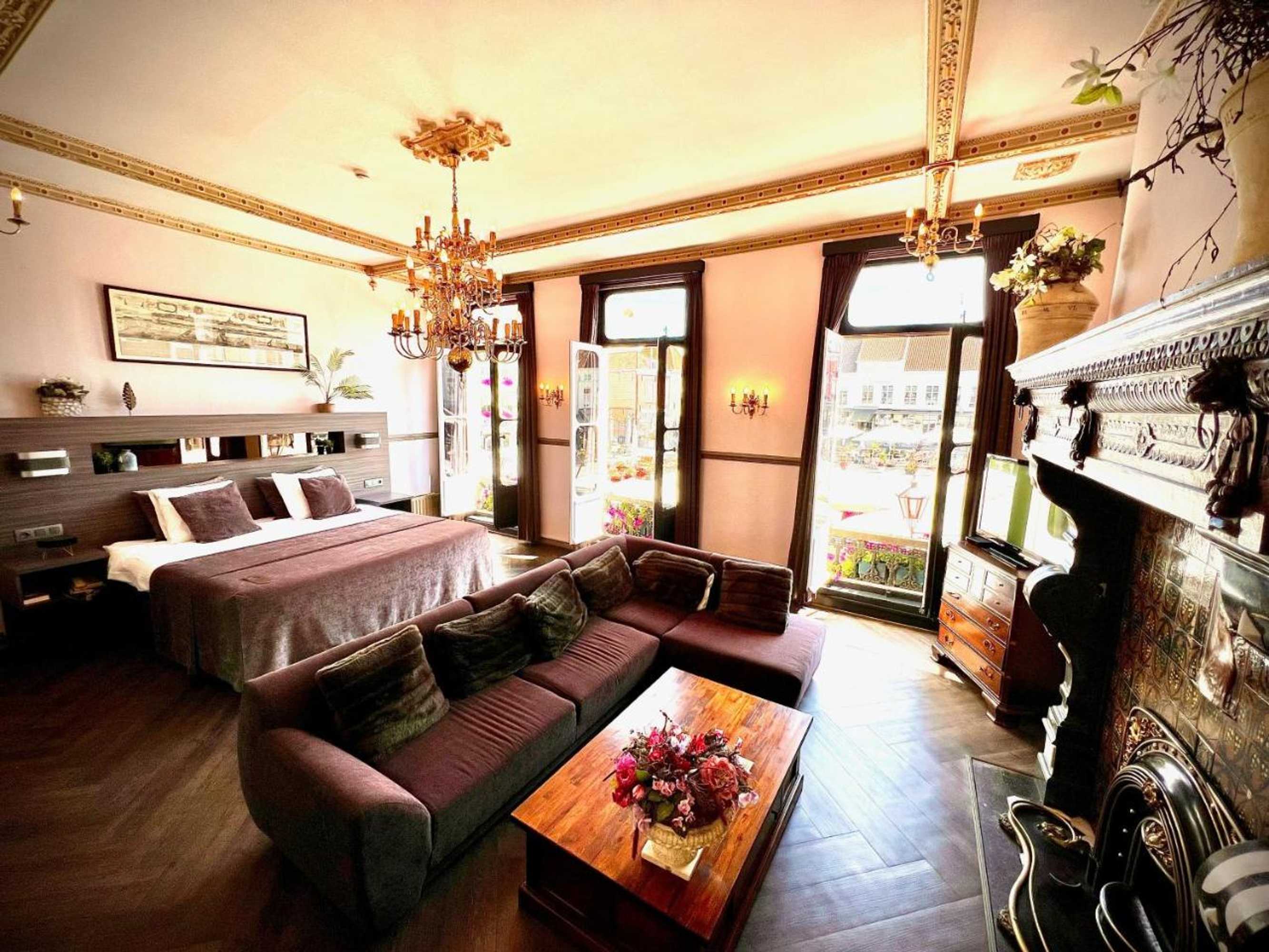 Gift card for Grand Cafe Hotel de Bourgondier