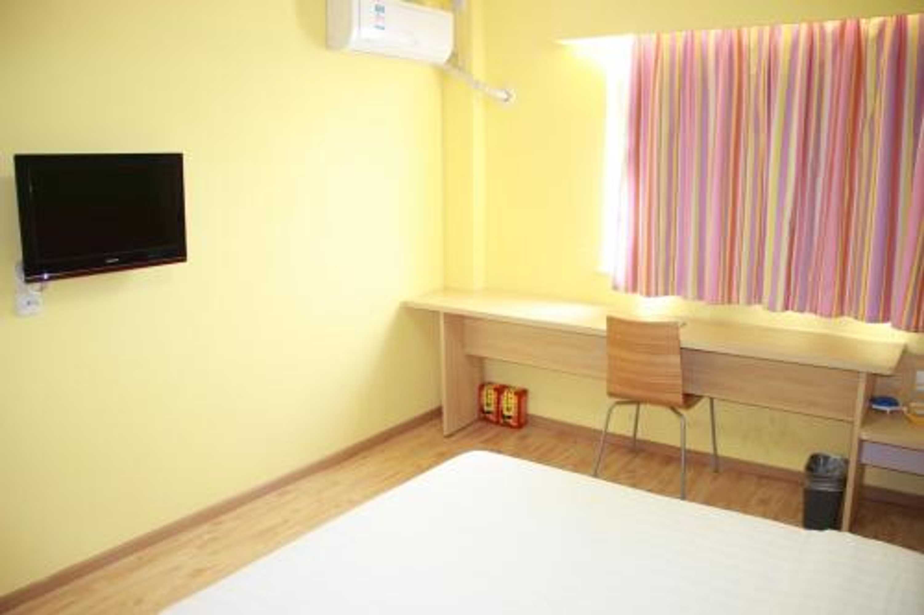 Gift card for 7days Inn Xichang Hangtian Avenue Jixiang Road Gift card for 7days Inn Xichang Hangtian Avenue Jixiang Road
