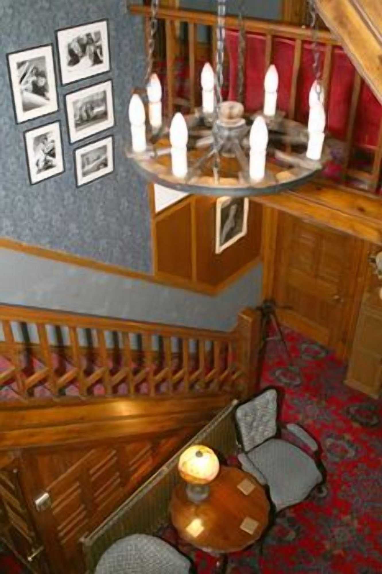 Gift card for Oakfield Lodge Guest House Stockport Gift card for Oakfield Lodge Guest House Stockport